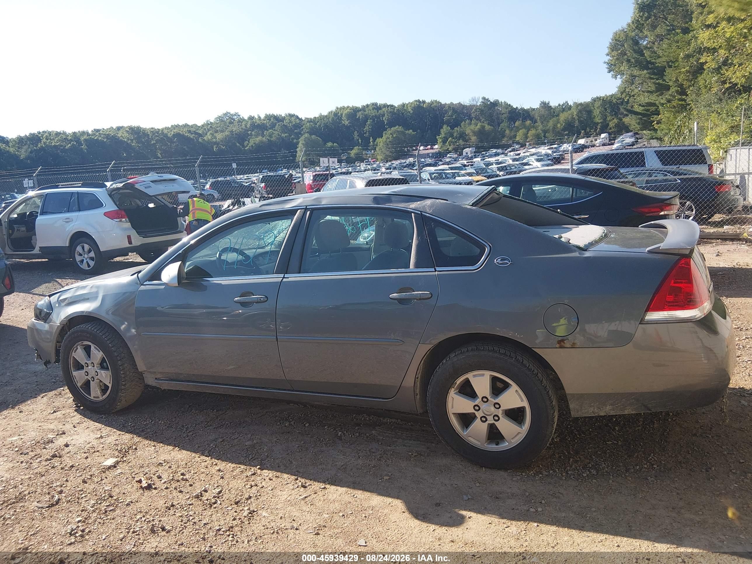 2008 Chevrolet Impala Lt Gray vin: 2G1WT55K981231562