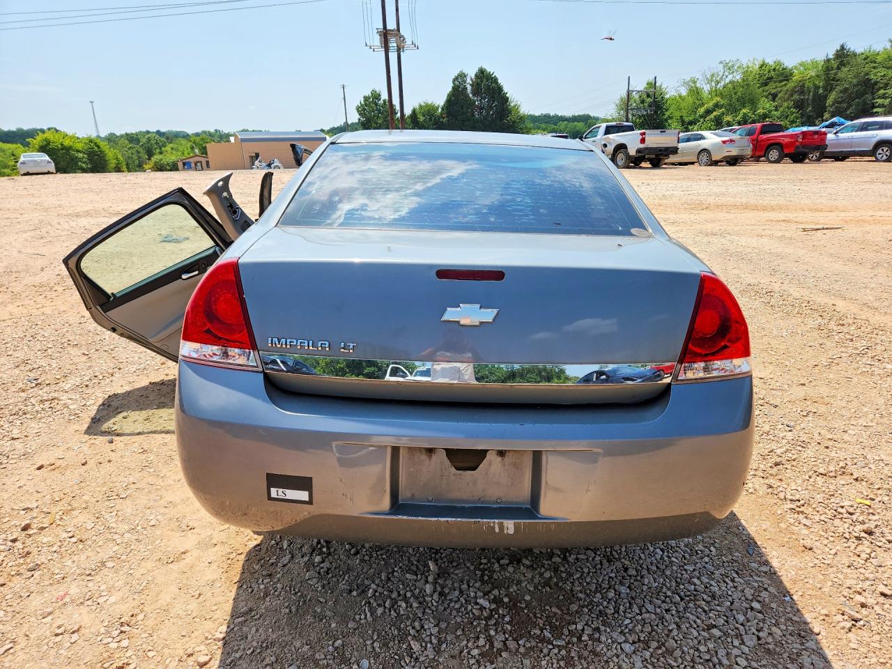 2008 Chevrolet Impala Lt Blue vin: 2G1WT55NX81296382