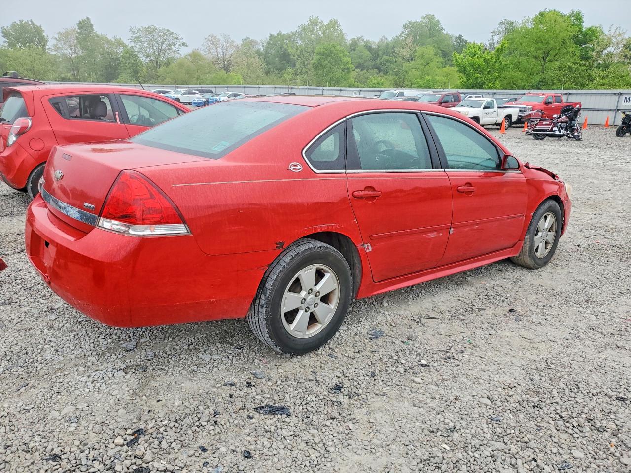 2009 Chevrolet Impala 1lt Red vin: 2G1WT57K091139240