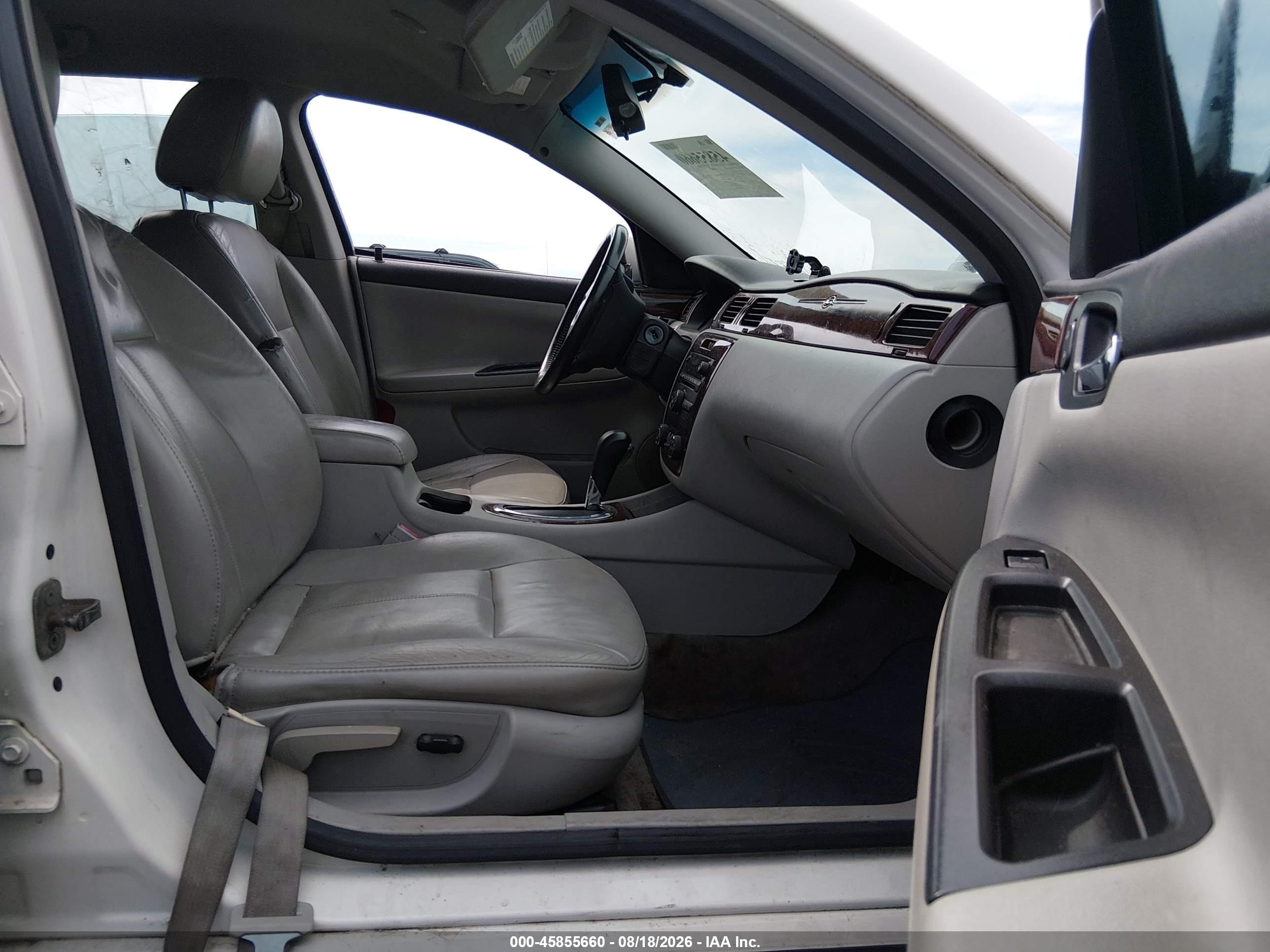 2009 Chevrolet Impala Lt Белый vin: 2G1WT57K091183187