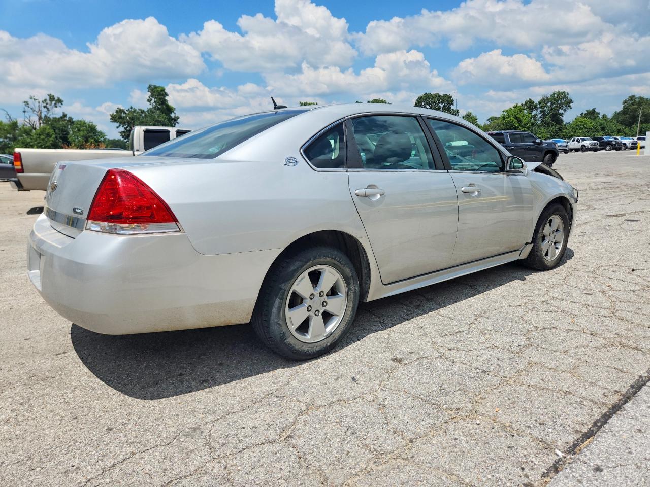 2009 Chevrolet Impala 1lt Серебряный vin: 2G1WT57K191169962