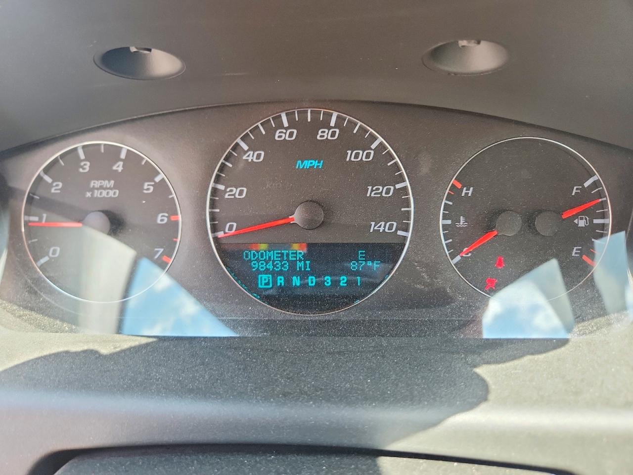 2009 Chevrolet Impala 1lt Серебряный vin: 2G1WT57K191169962