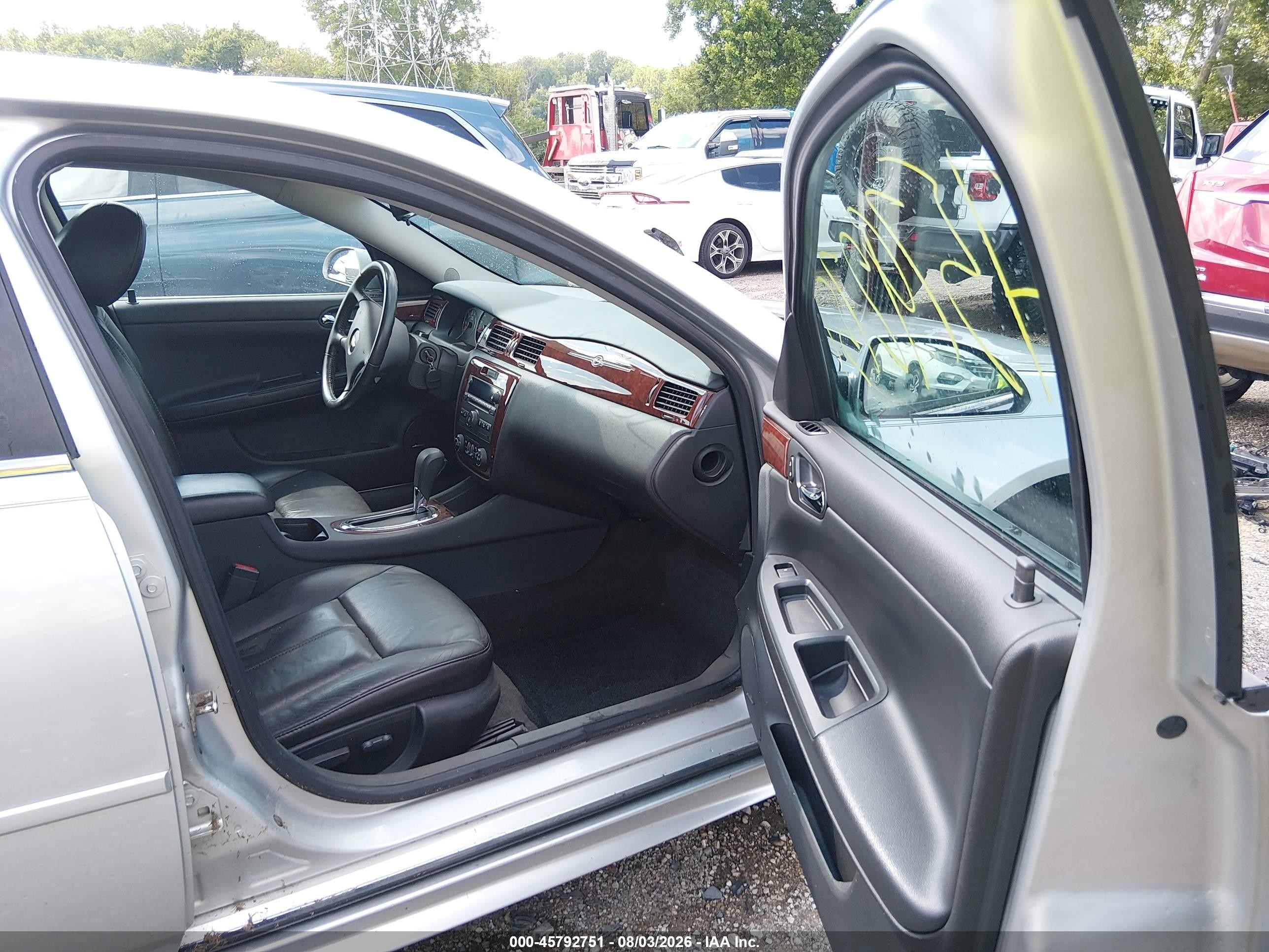 2009 Chevrolet Impala Lt Silver vin: 2G1WT57K191269902