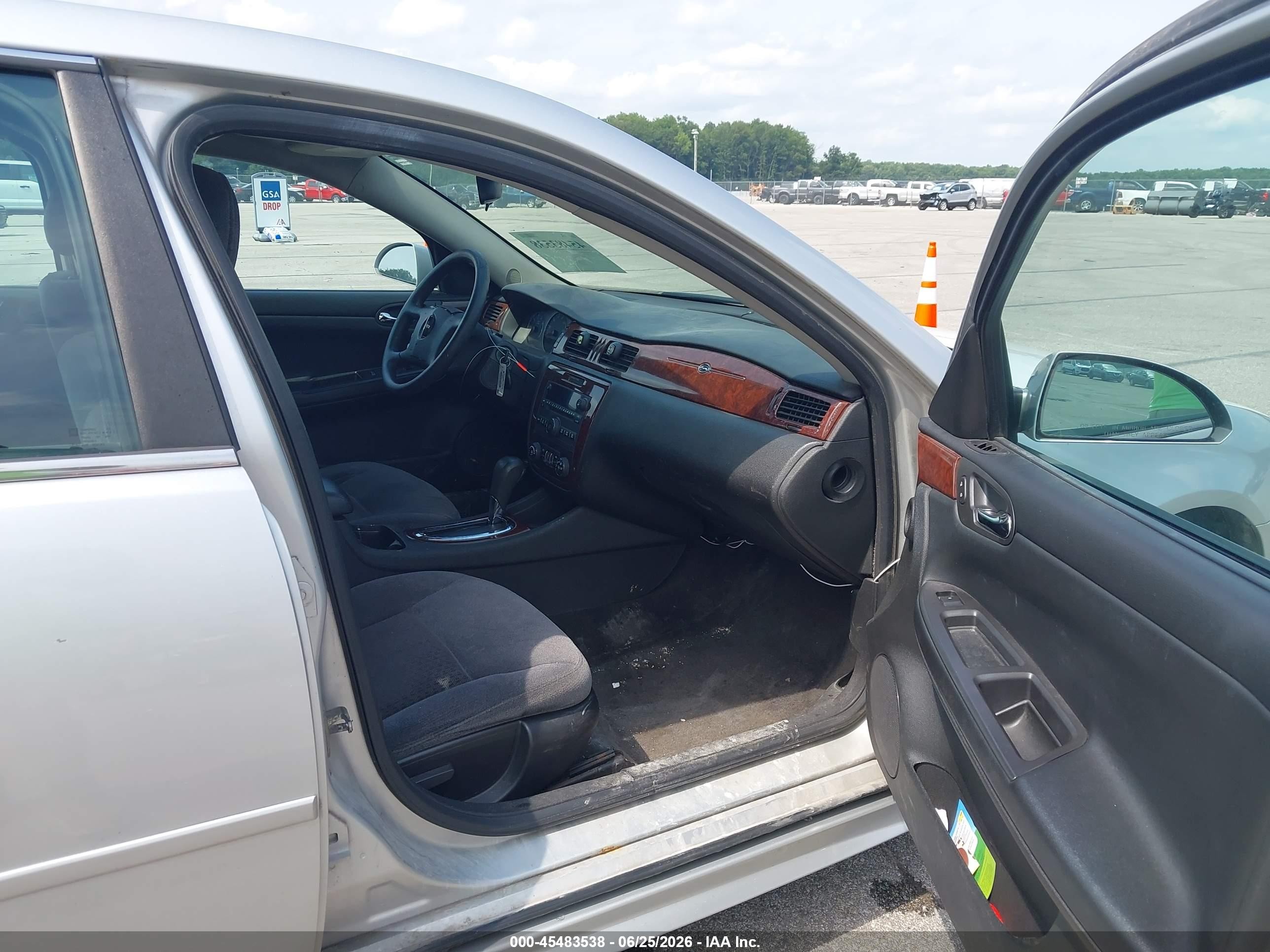 2009 Chevrolet Impala Lt Silver vin: 2G1WT57K391154220