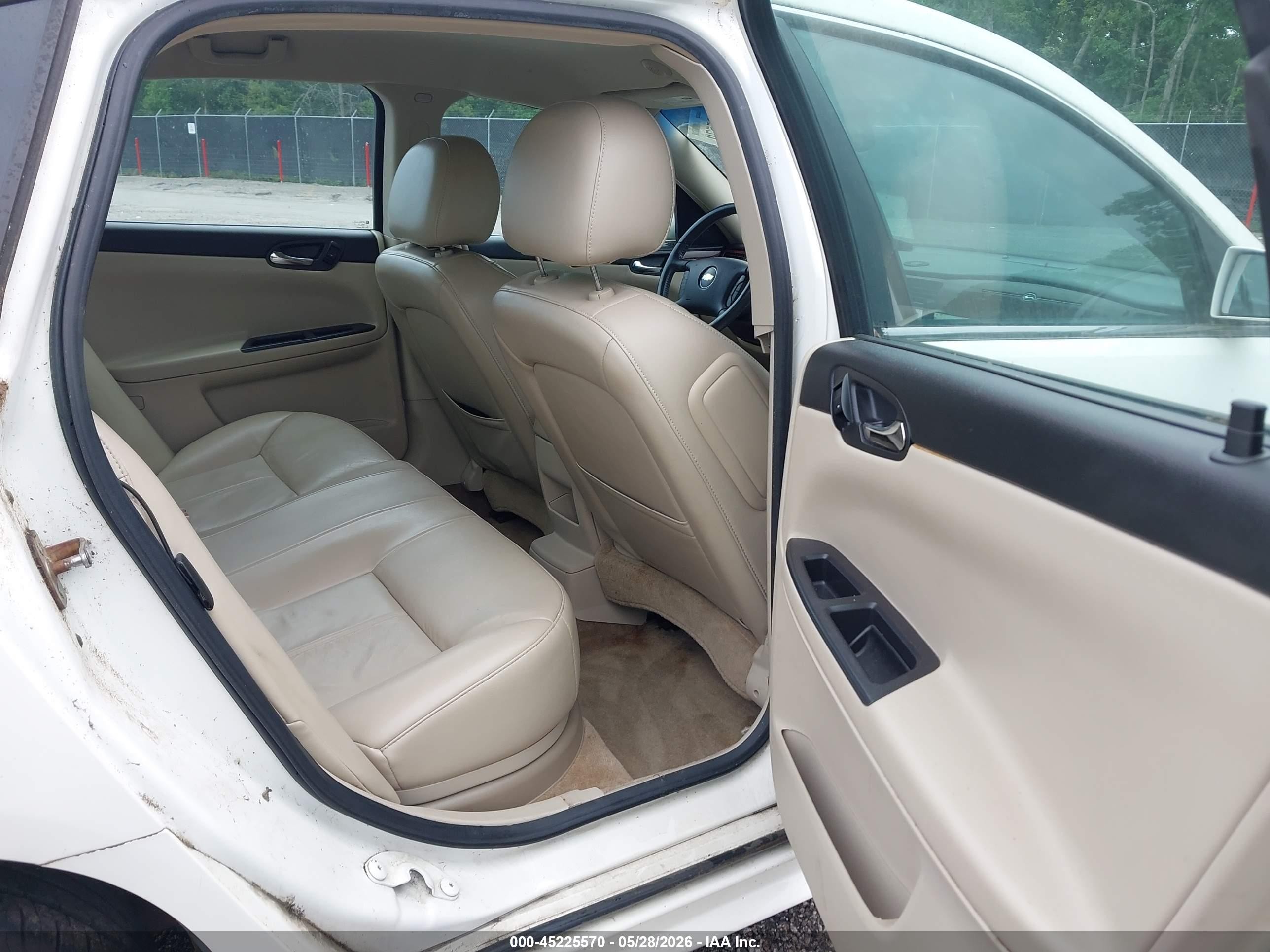 2009 Chevrolet Impala Lt White vin: 2G1WT57K391249280