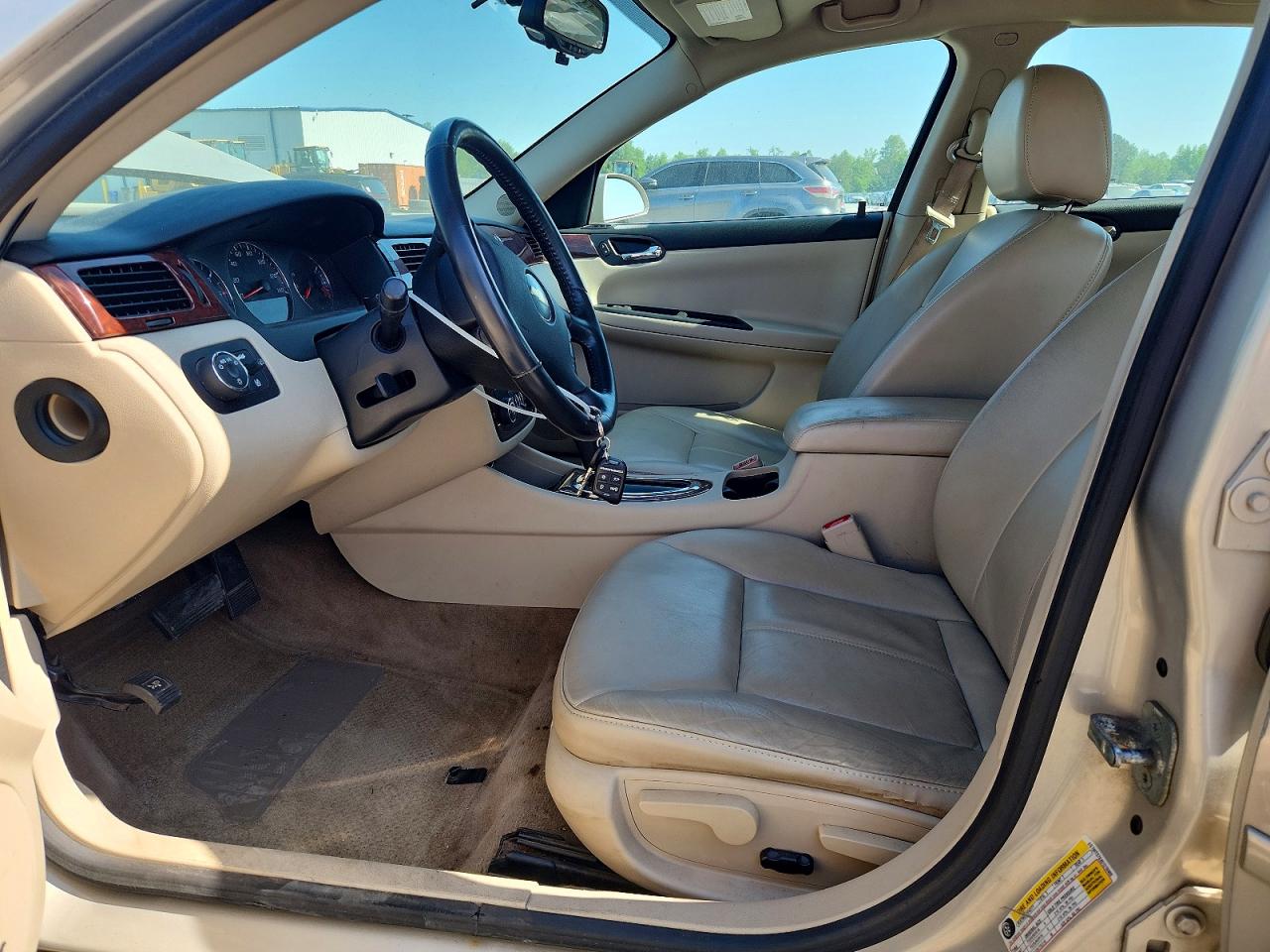 2009 Chevrolet Impala 1lt Gold vin: 2G1WT57K491218488