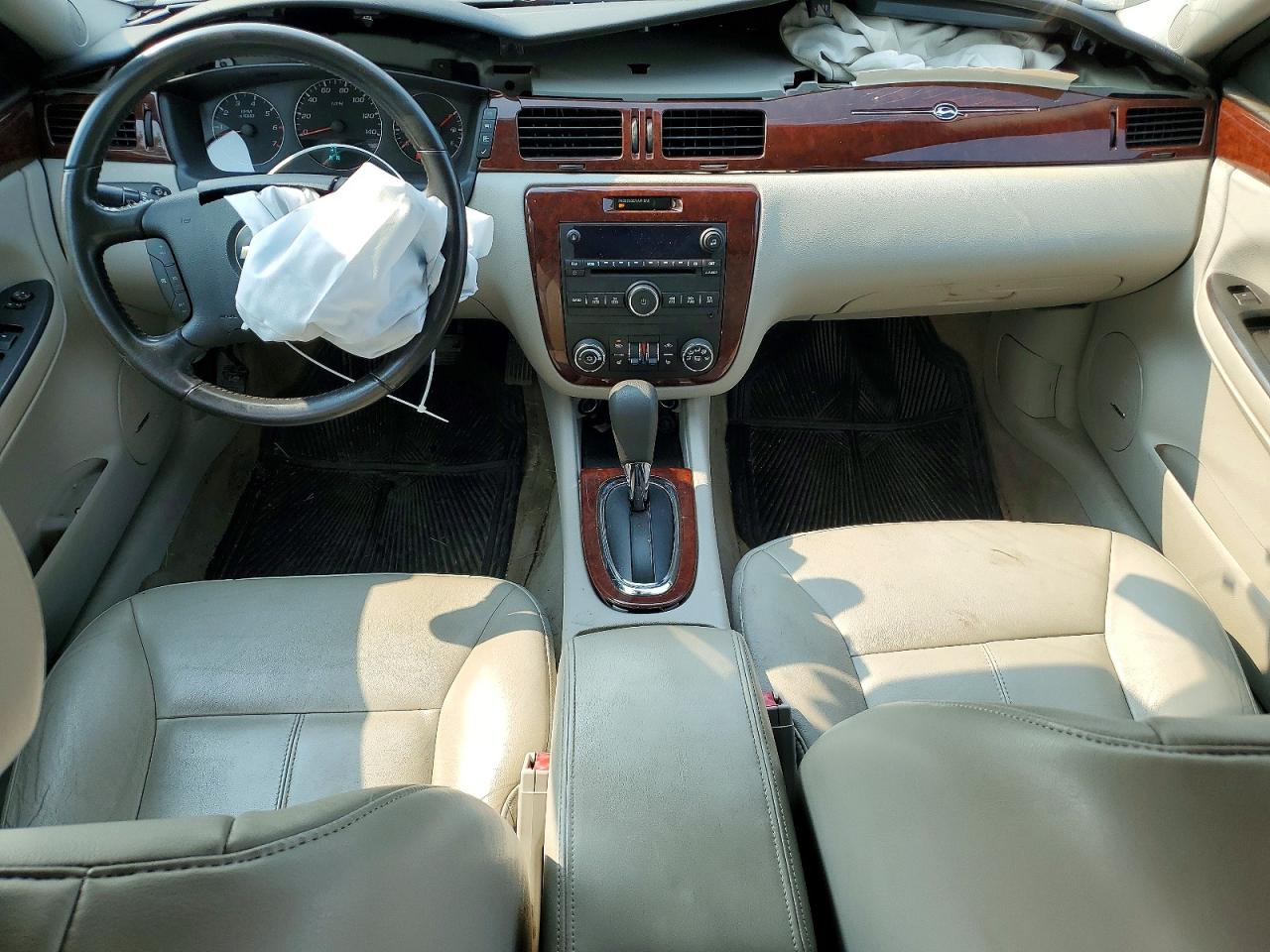 2009 Chevrolet Impala 1lt Silver vin: 2G1WT57K591255078