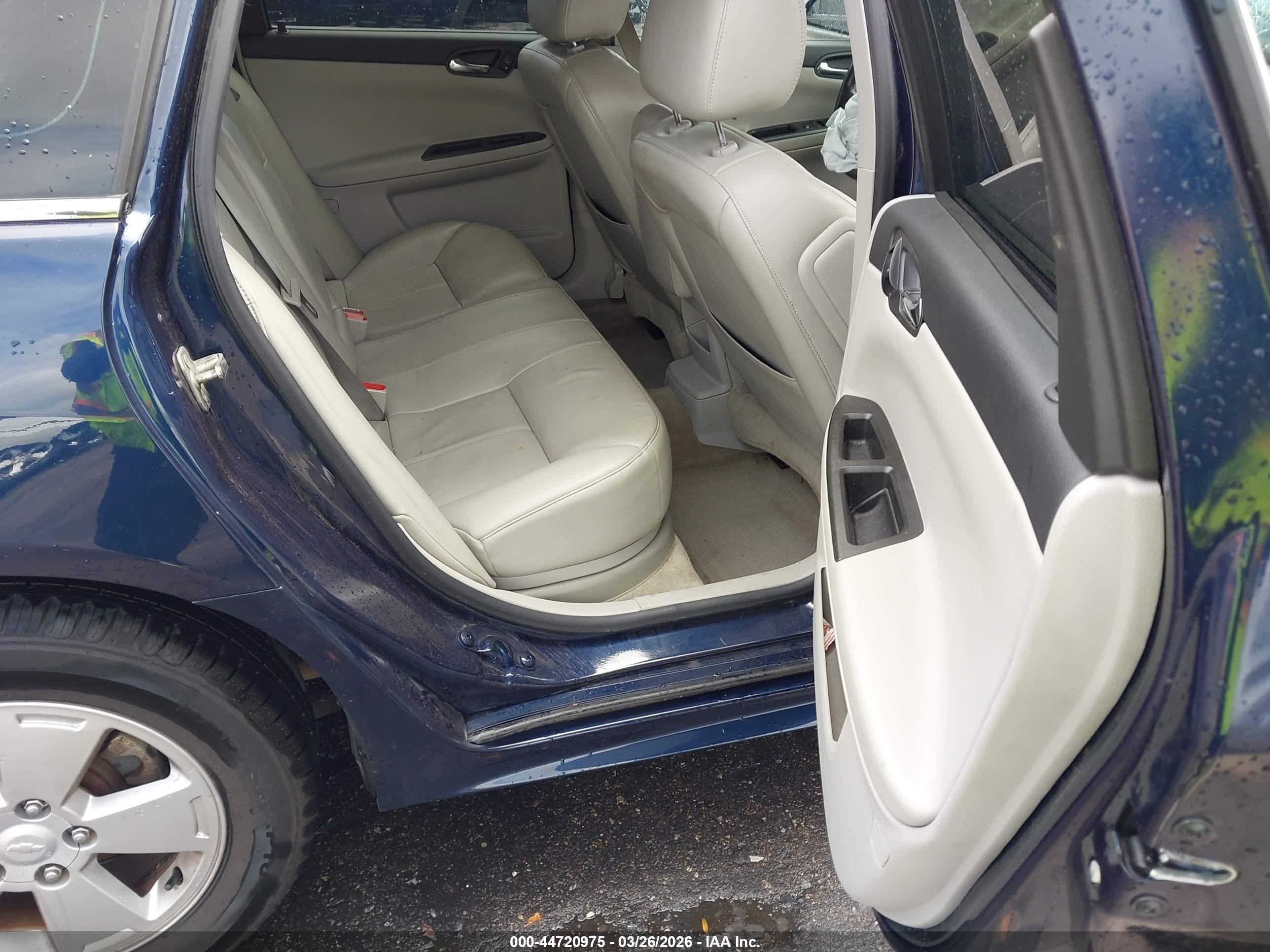 2009 Chevrolet Impala Lt Blue vin: 2G1WT57K591261379