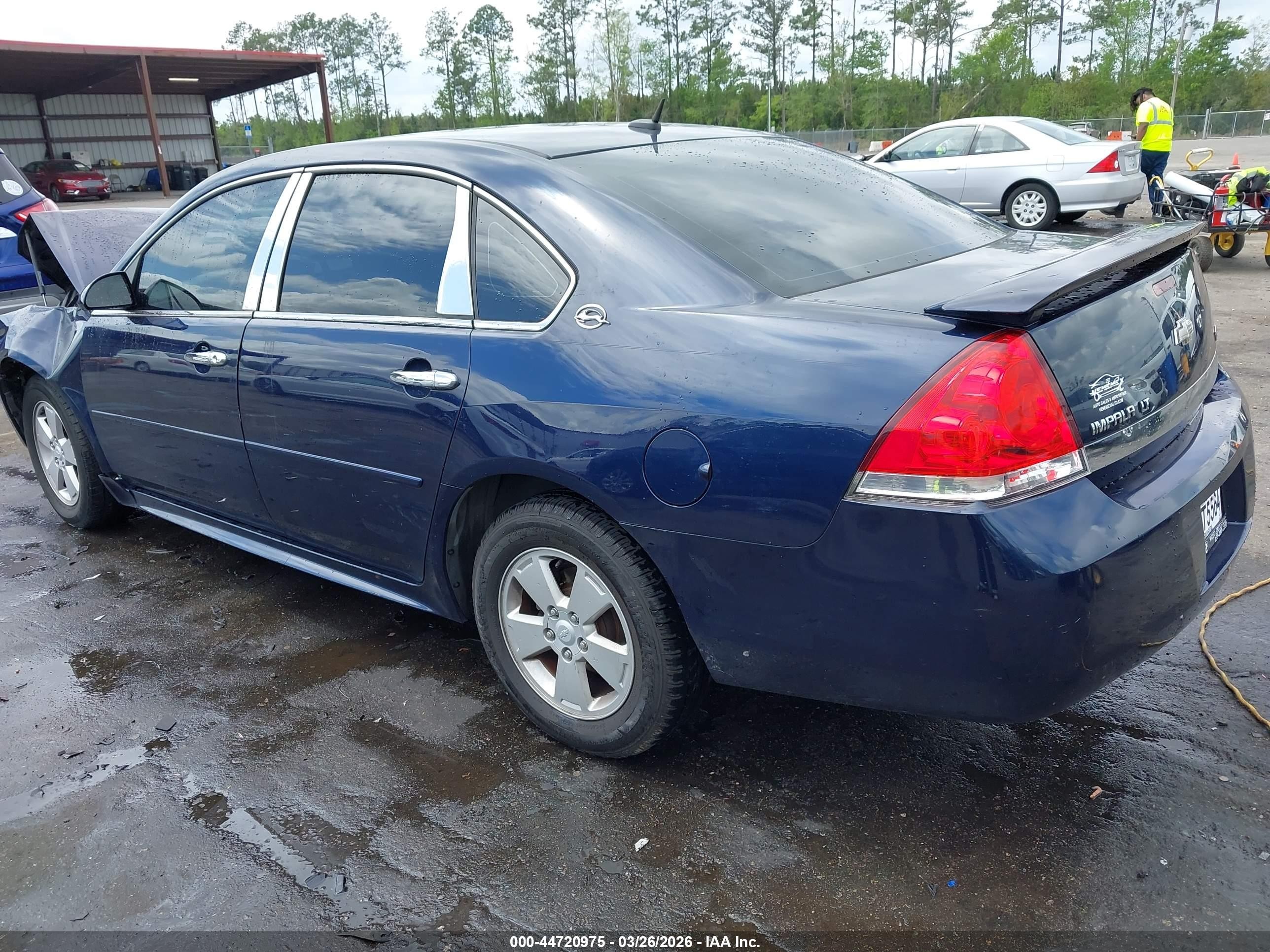 2009 Chevrolet Impala Lt Blue vin: 2G1WT57K591261379