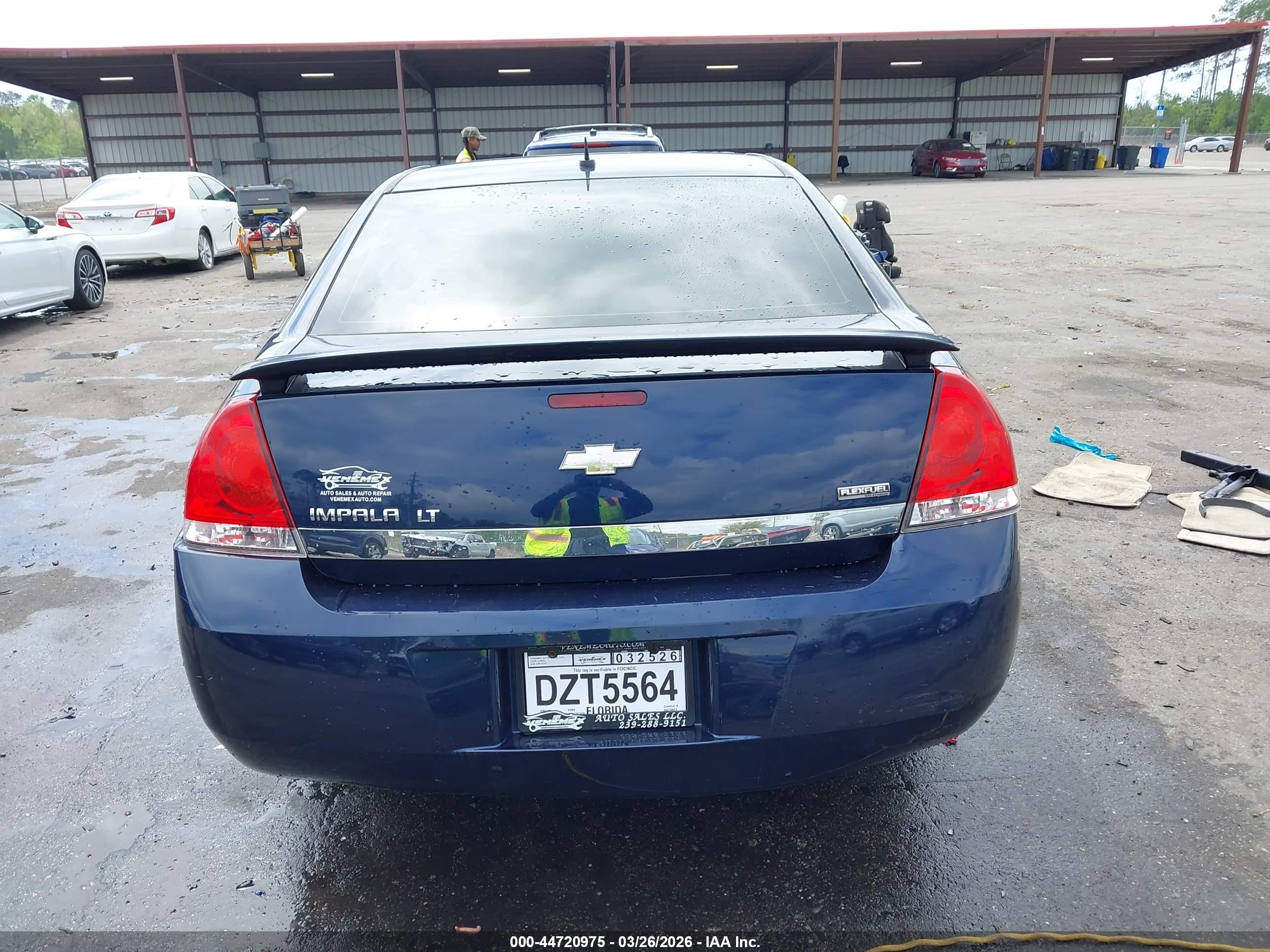 2009 Chevrolet Impala Lt Blue vin: 2G1WT57K591261379
