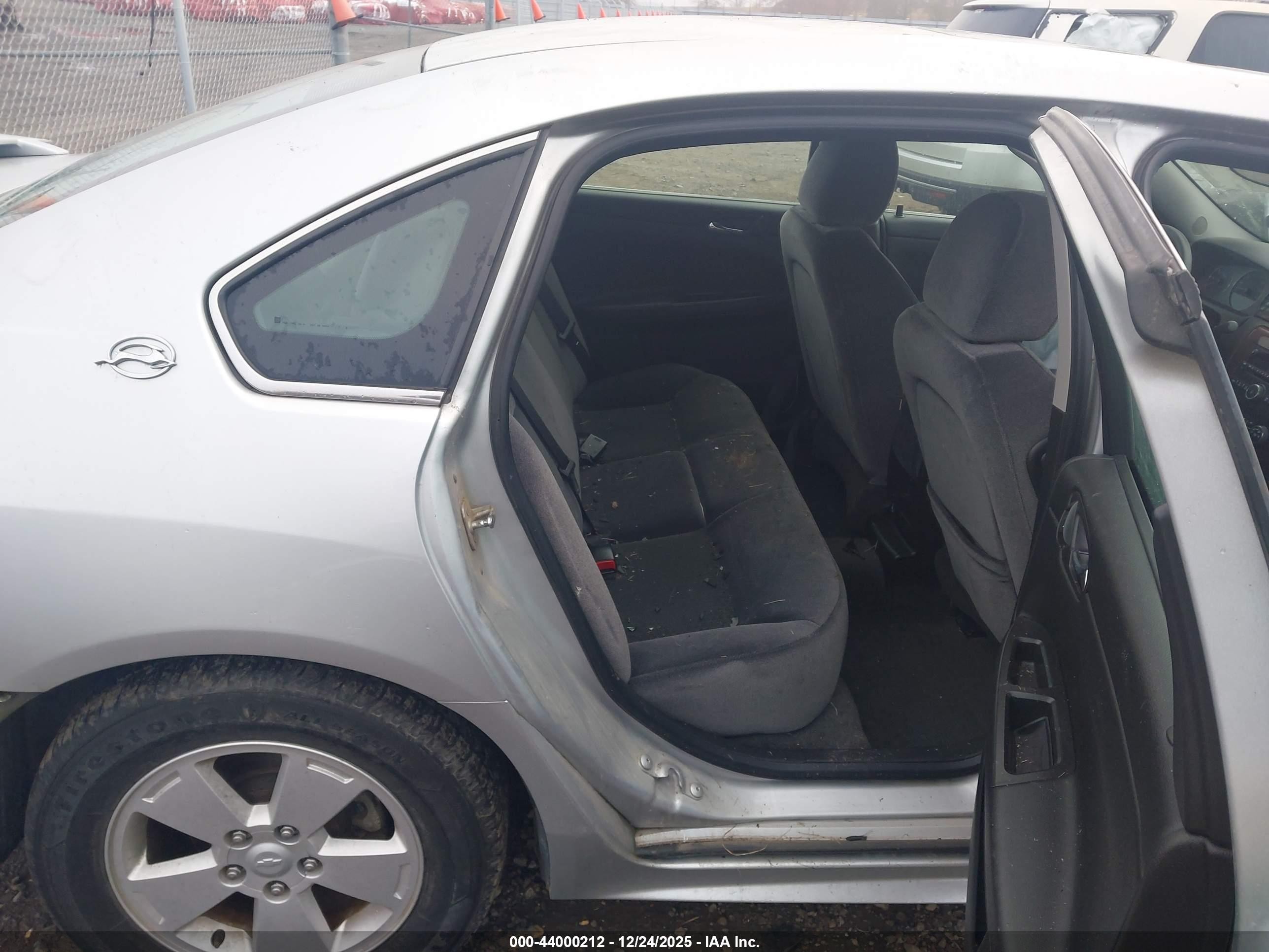 2009 Chevrolet Impala Lt Серебряный vin: 2G1WT57K691206827