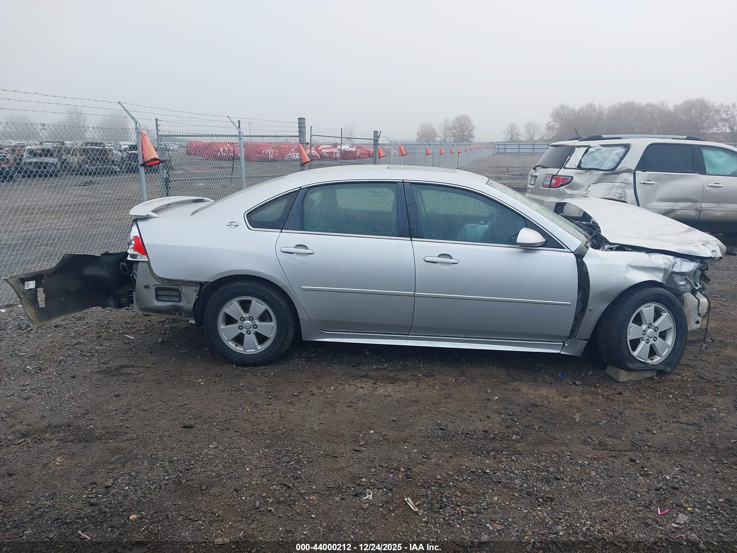 2009 Chevrolet Impala Lt Серебряный vin: 2G1WT57K691206827