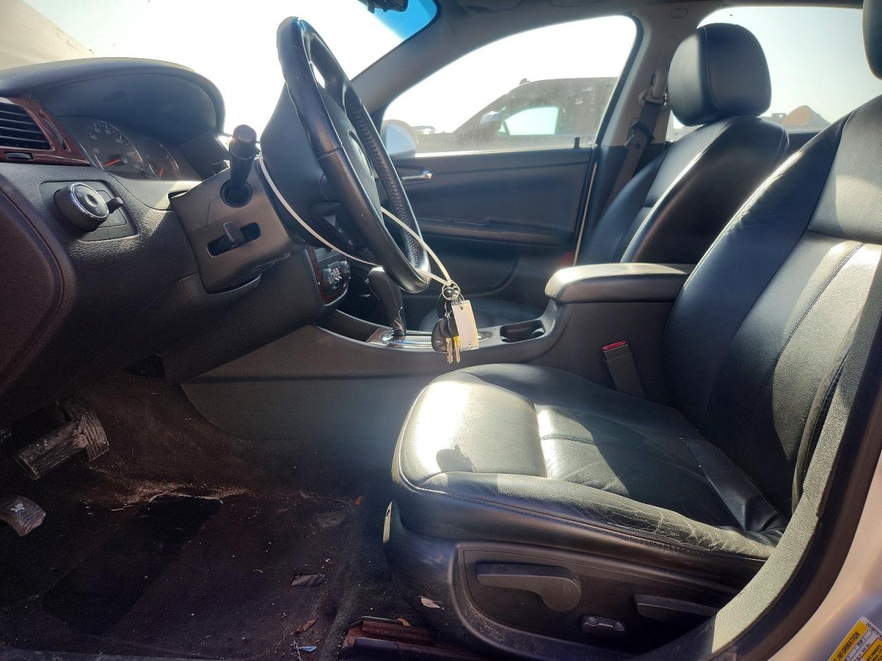 2009 Chevrolet Impala 1lt Silver vin: 2G1WT57K691232571