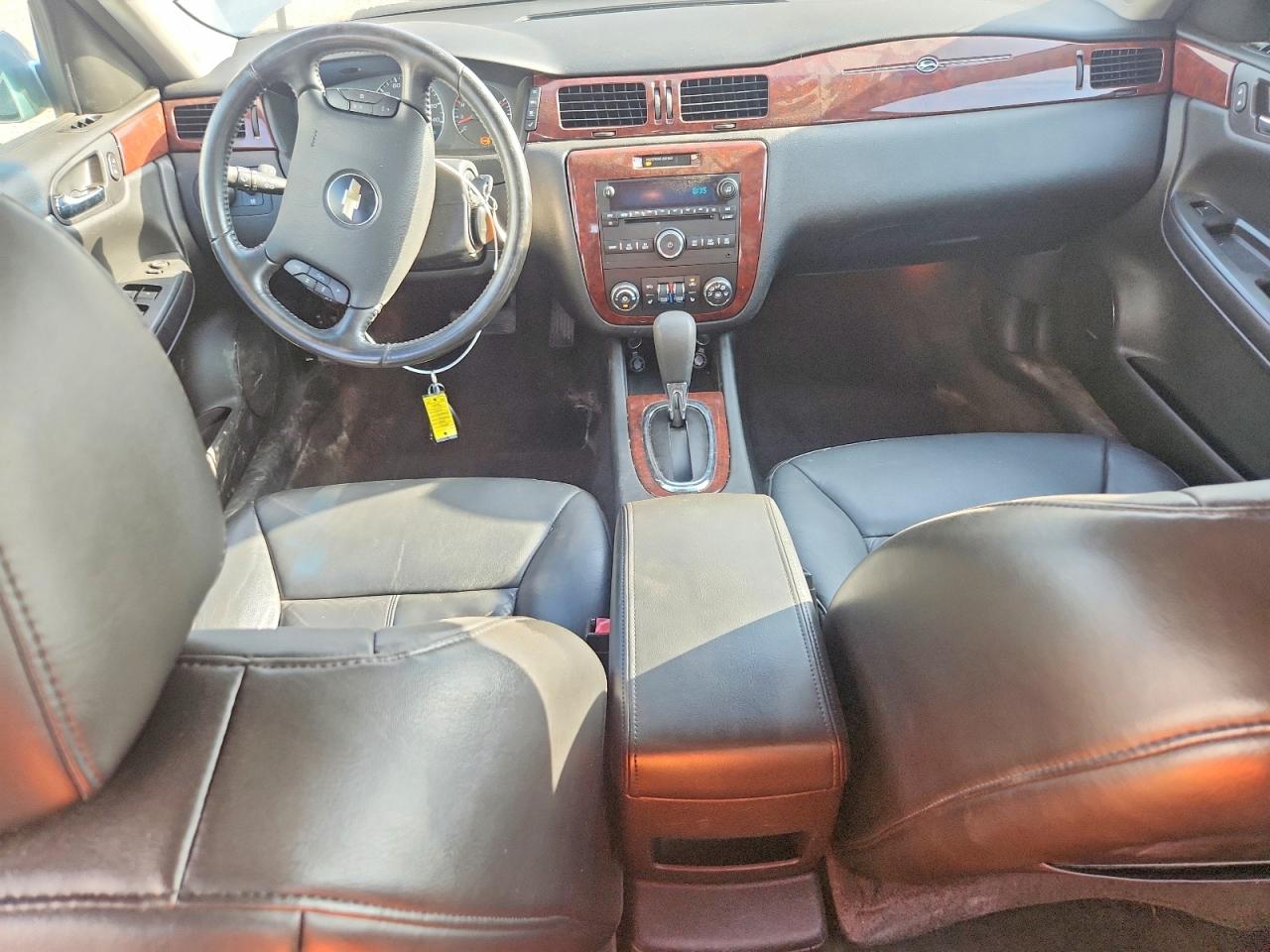 2009 Chevrolet Impala 1lt Silver vin: 2G1WT57K691232571