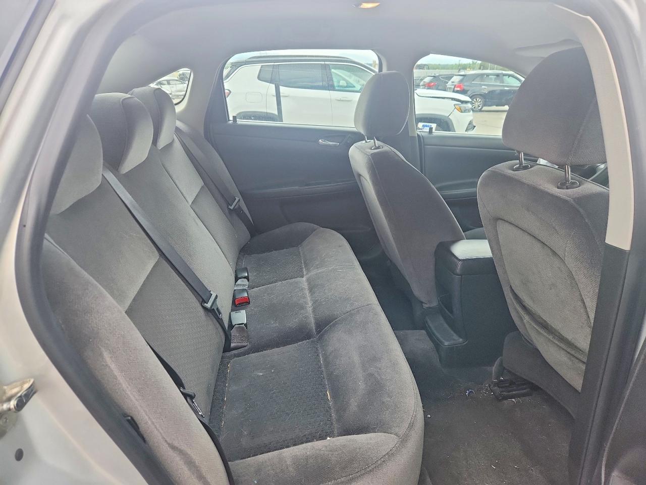 2009 Chevrolet Impala 1lt Silver vin: 2G1WT57K891144833