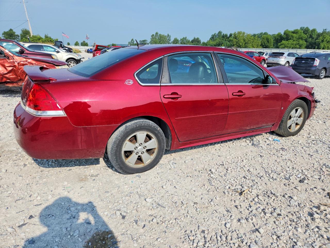 2009 Chevrolet Impala 1lt Burgundy vin: 2G1WT57K891245788