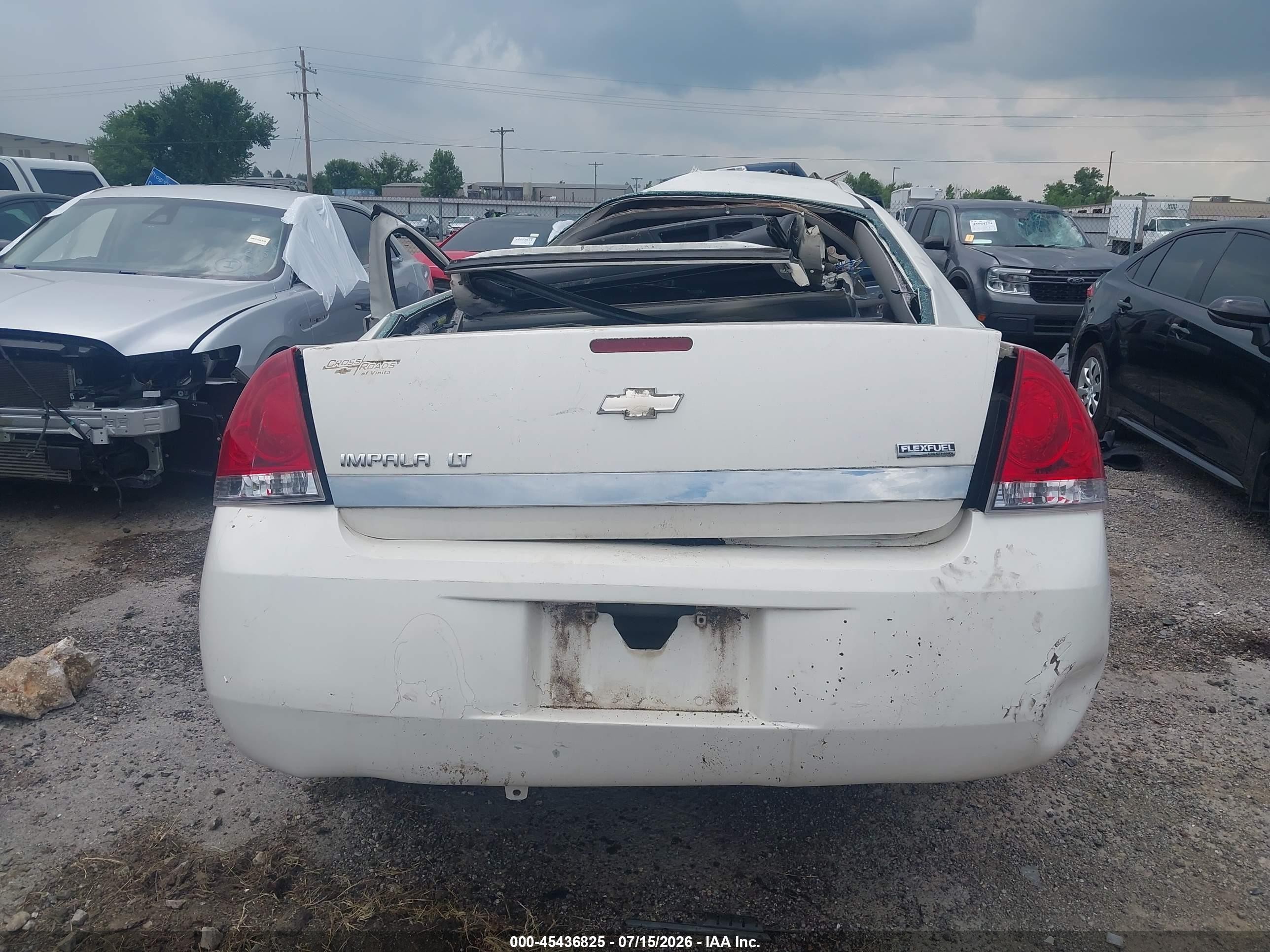 2009 Chevrolet Impala Lt Белый vin: 2G1WT57K891256936