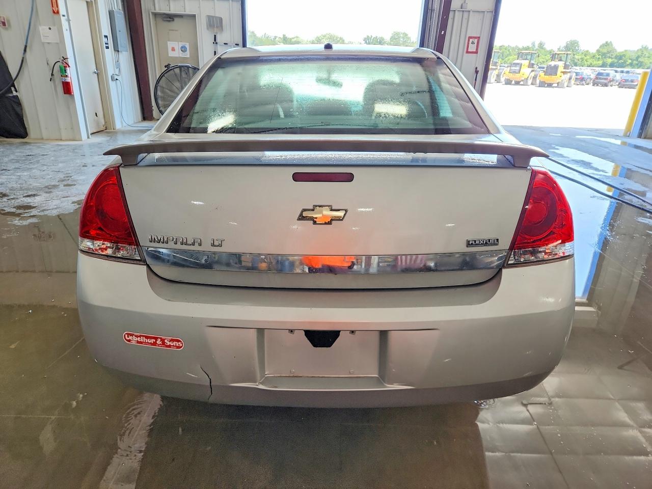 2009 Chevrolet Impala 1lt Silver vin: 2G1WT57K991224464