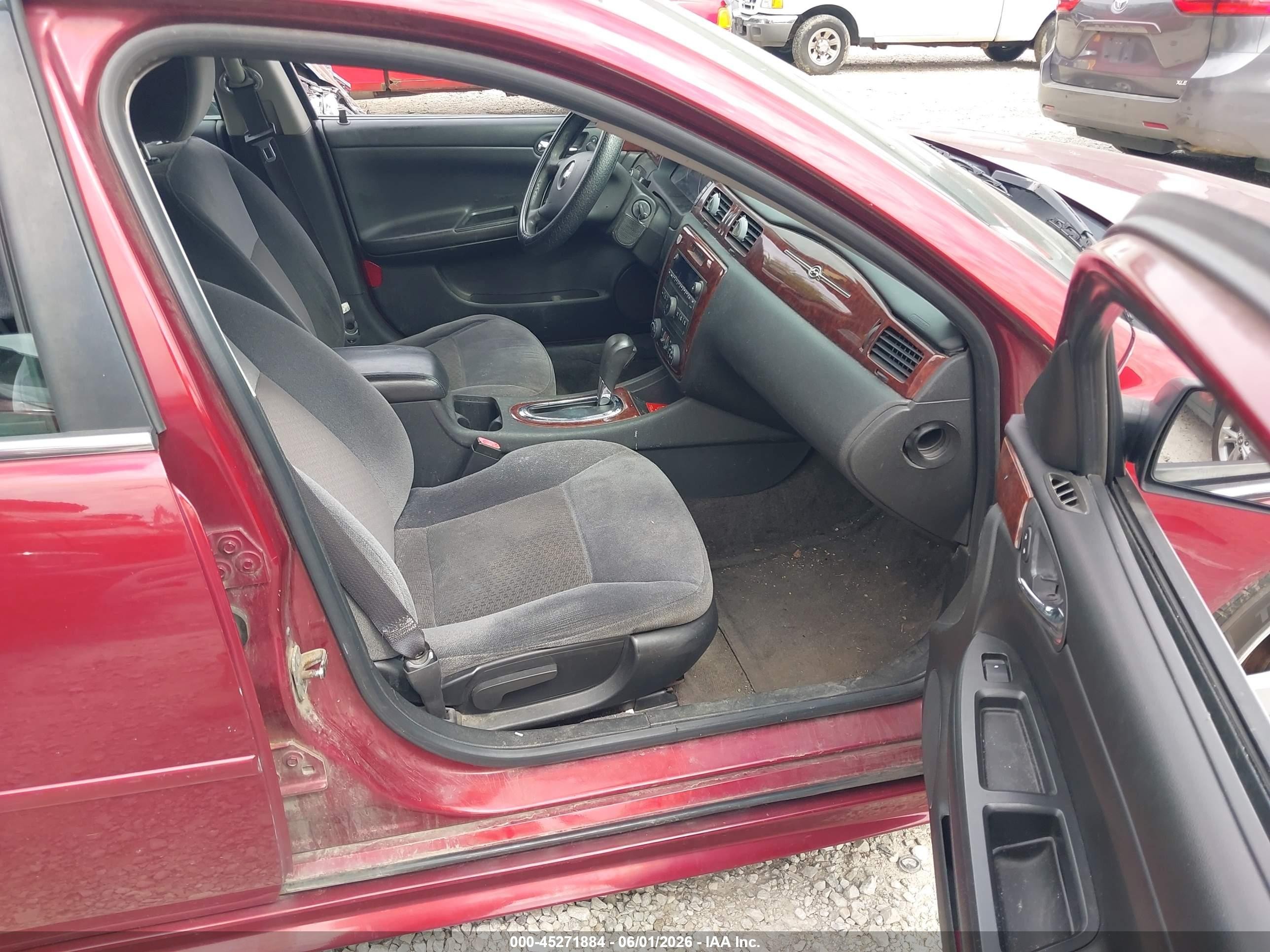 2009 Chevrolet Impala Lt Red vin: 2G1WT57KX91204529