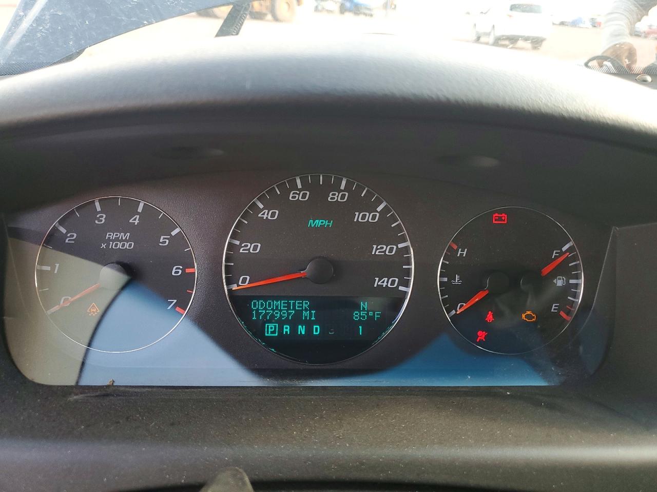2009 Chevrolet Impala 1lt Серый vin: 2G1WT57N291120358