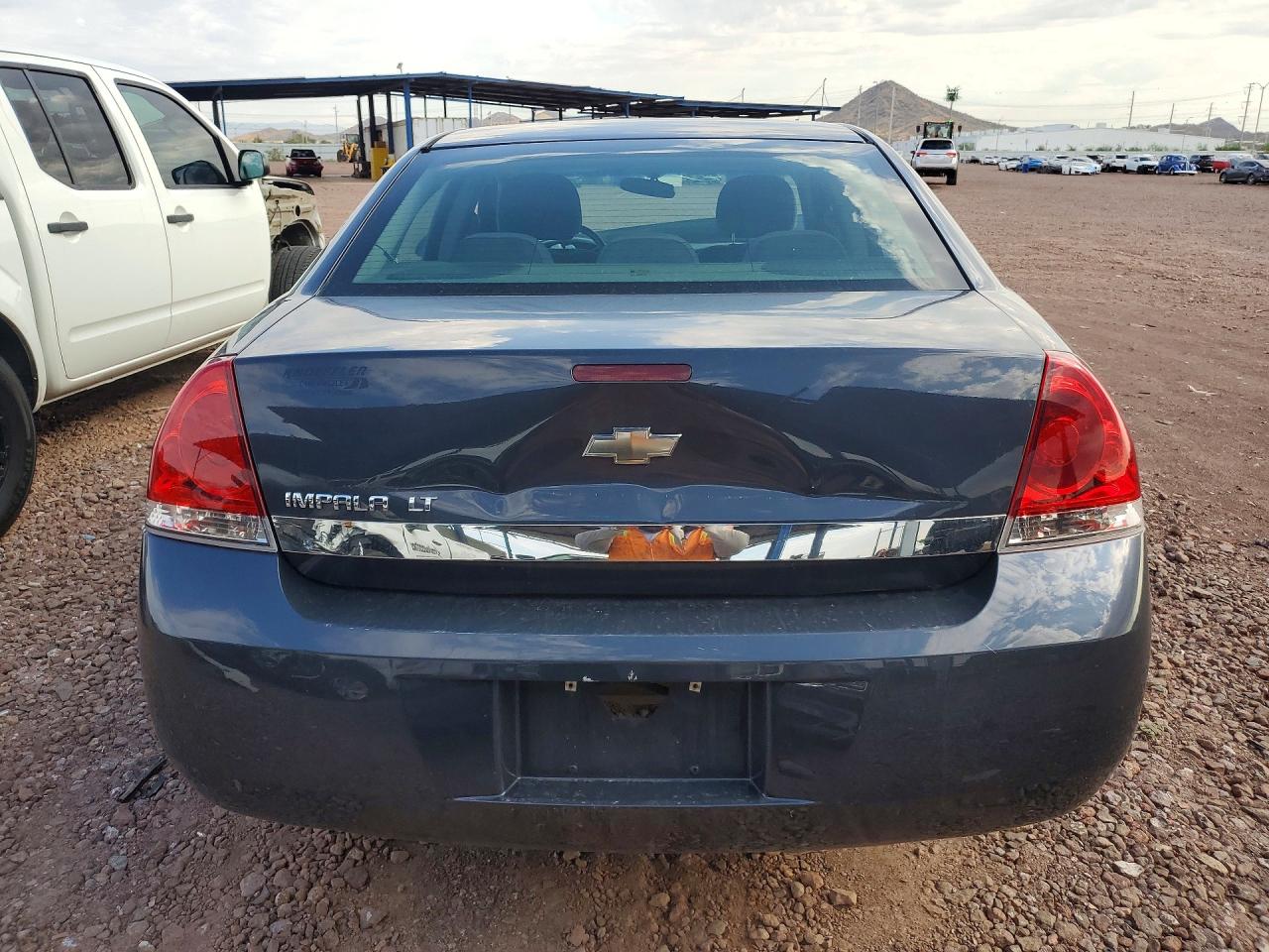 2009 Chevrolet Impala 1lt Серый vin: 2G1WT57N291120358