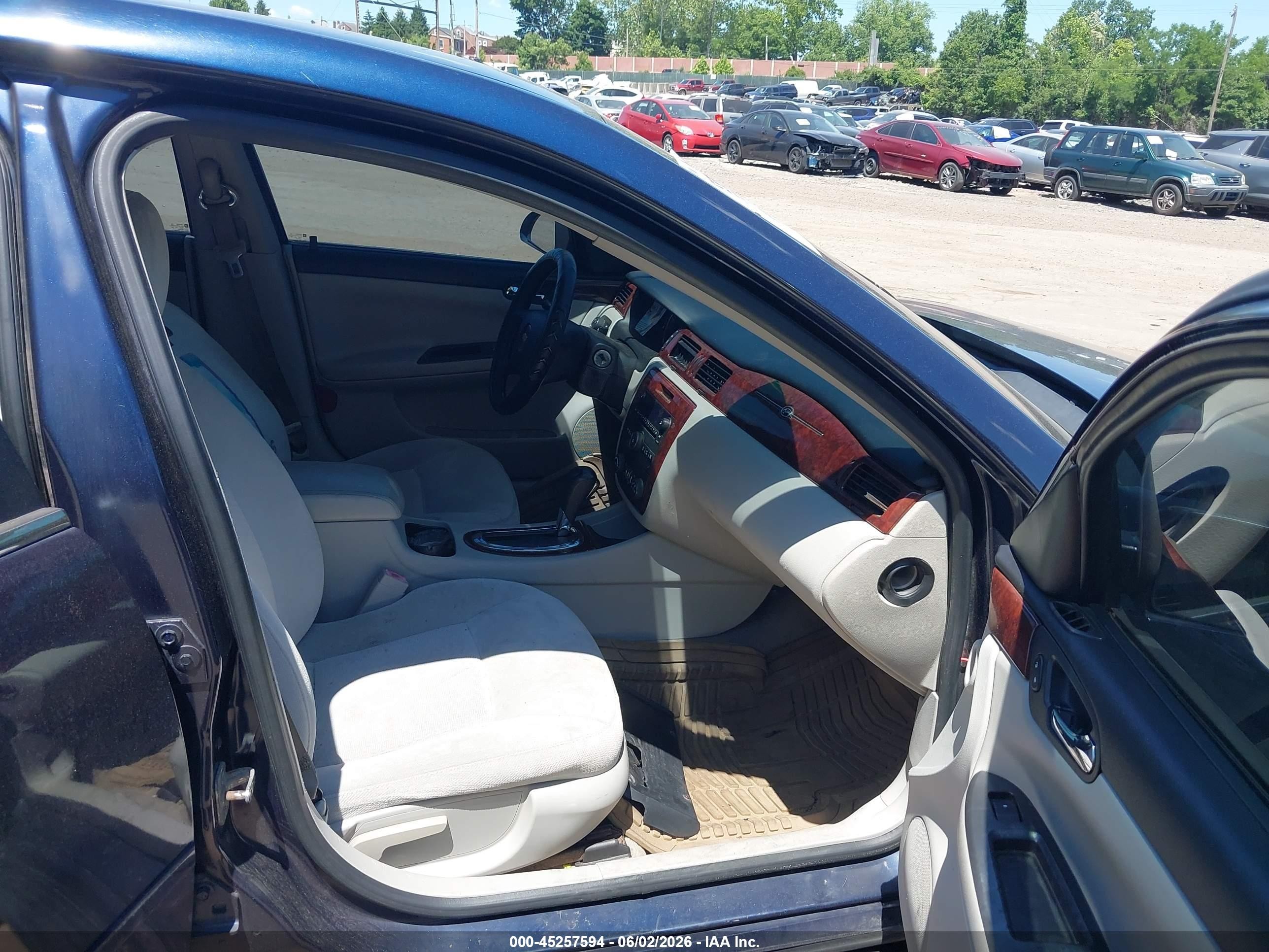 2009 Chevrolet Impala Lt Blue vin: 2G1WT57N291235610