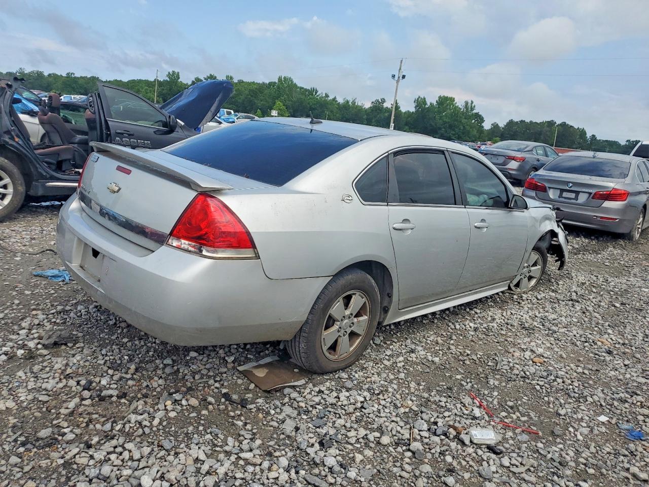 2009 Chevrolet Impala 1lt Silver vin: 2G1WT57N891187577