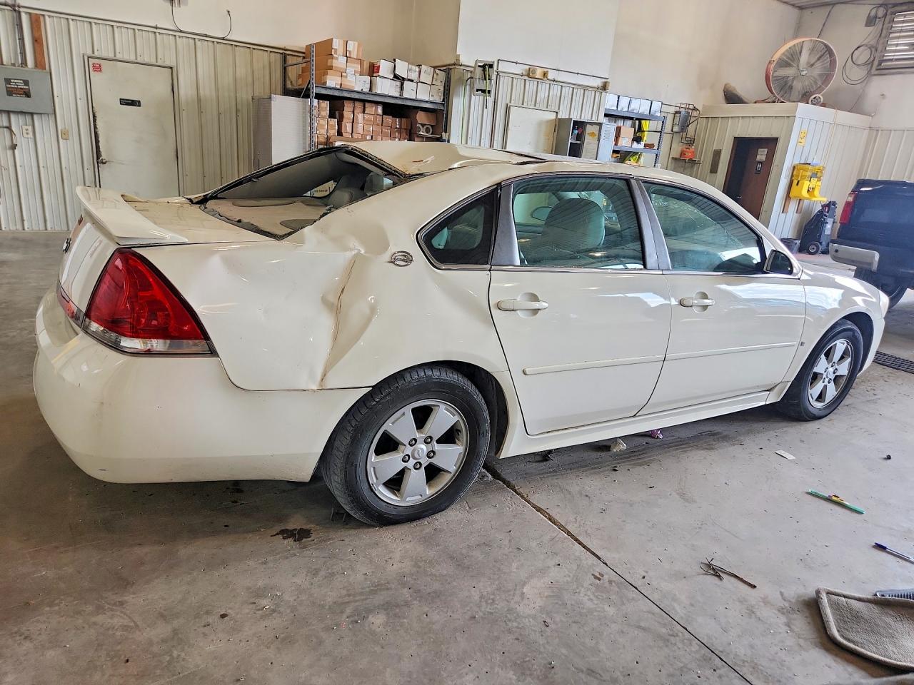 2009 Chevrolet Impala 1lt White vin: 2G1WT57N891313307