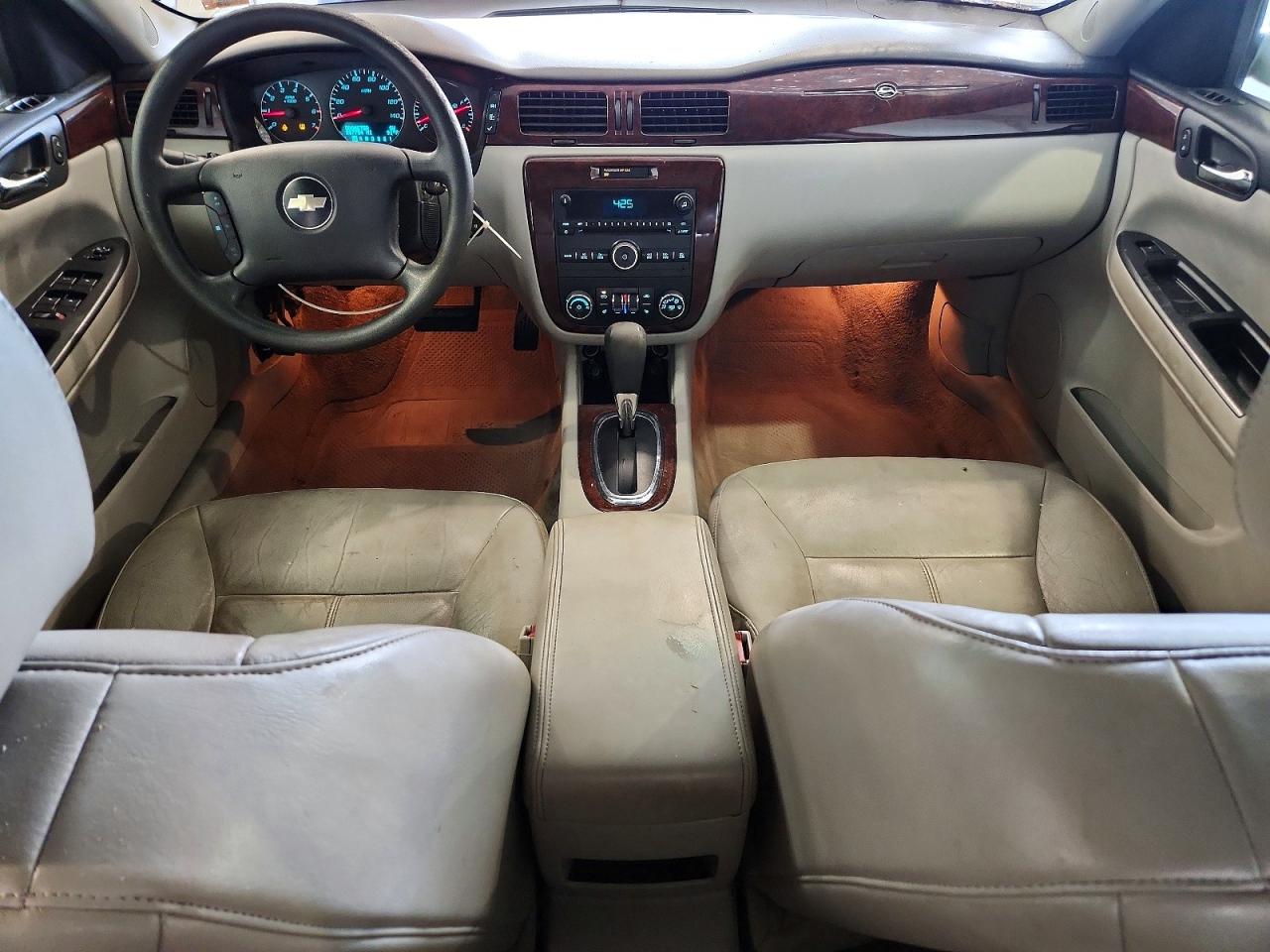 2009 Chevrolet Impala 1lt White vin: 2G1WT57N891313307