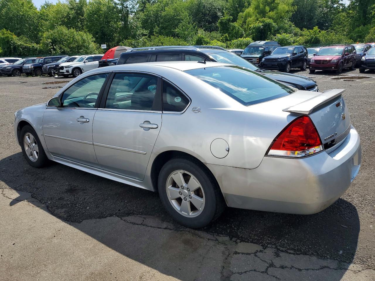 2009 Chevrolet Impala 1lt Silver vin: 2G1WT57N991227827
