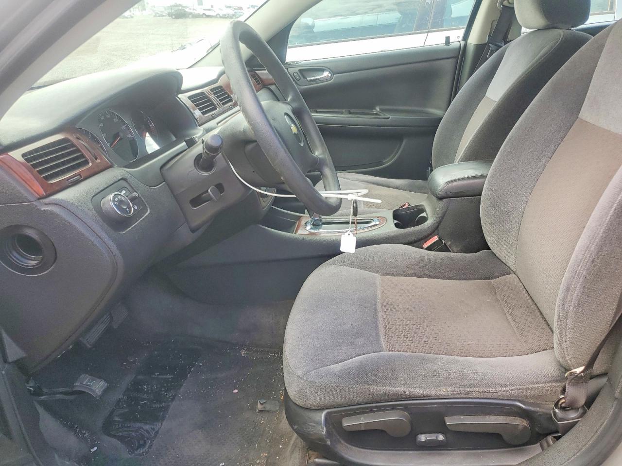 2009 Chevrolet Impala 1lt Серый vin: 2G1WT57NX91213094