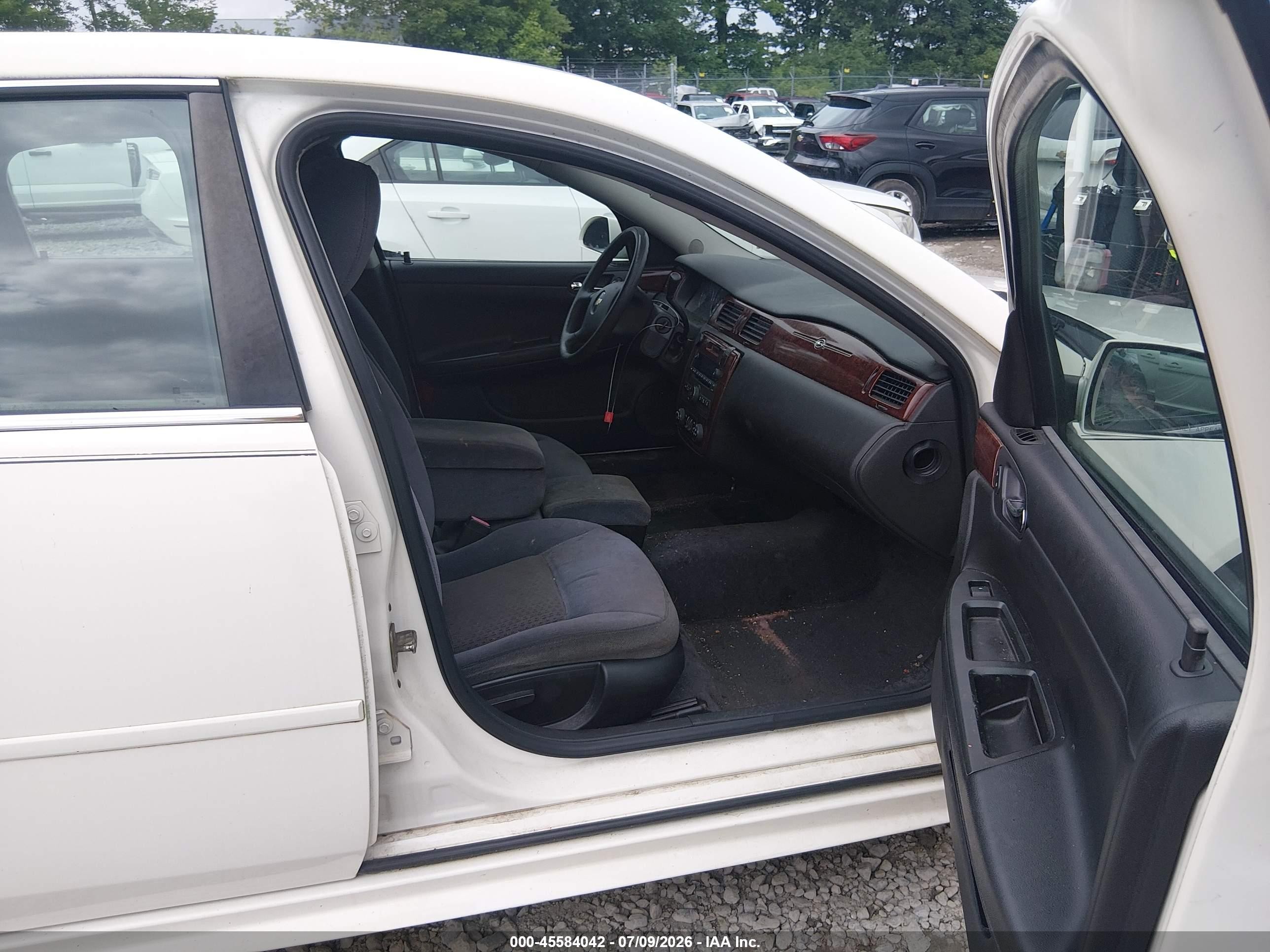 2009 Chevrolet Impala Lt Белый vin: 2G1WT57NX91295456