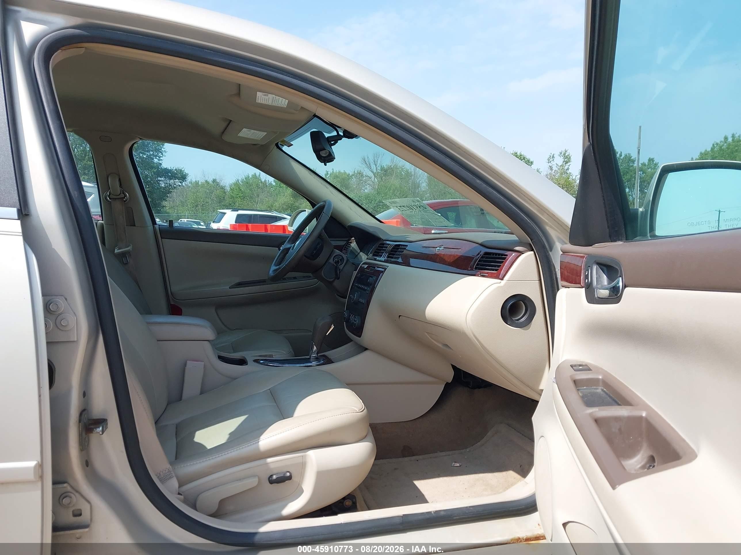 2008 Chevrolet Impala Lt Золотой vin: 2G1WT58K181337614