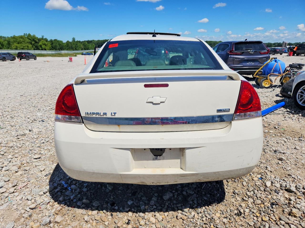 2007 Chevrolet Impala Lt White vin: 2G1WT58K379365608