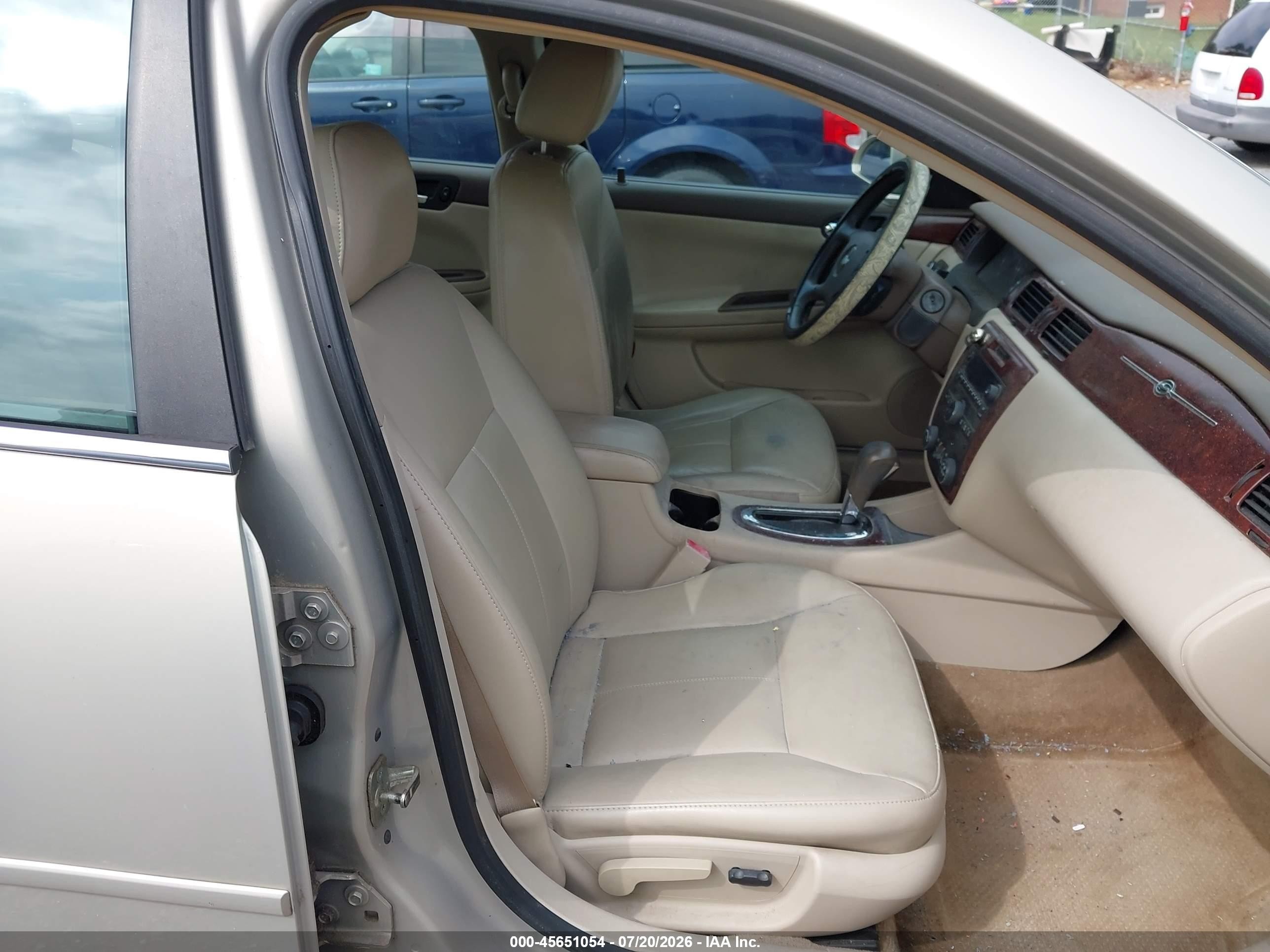 2008 Chevrolet Impala Lt White vin: 2G1WT58K481322864