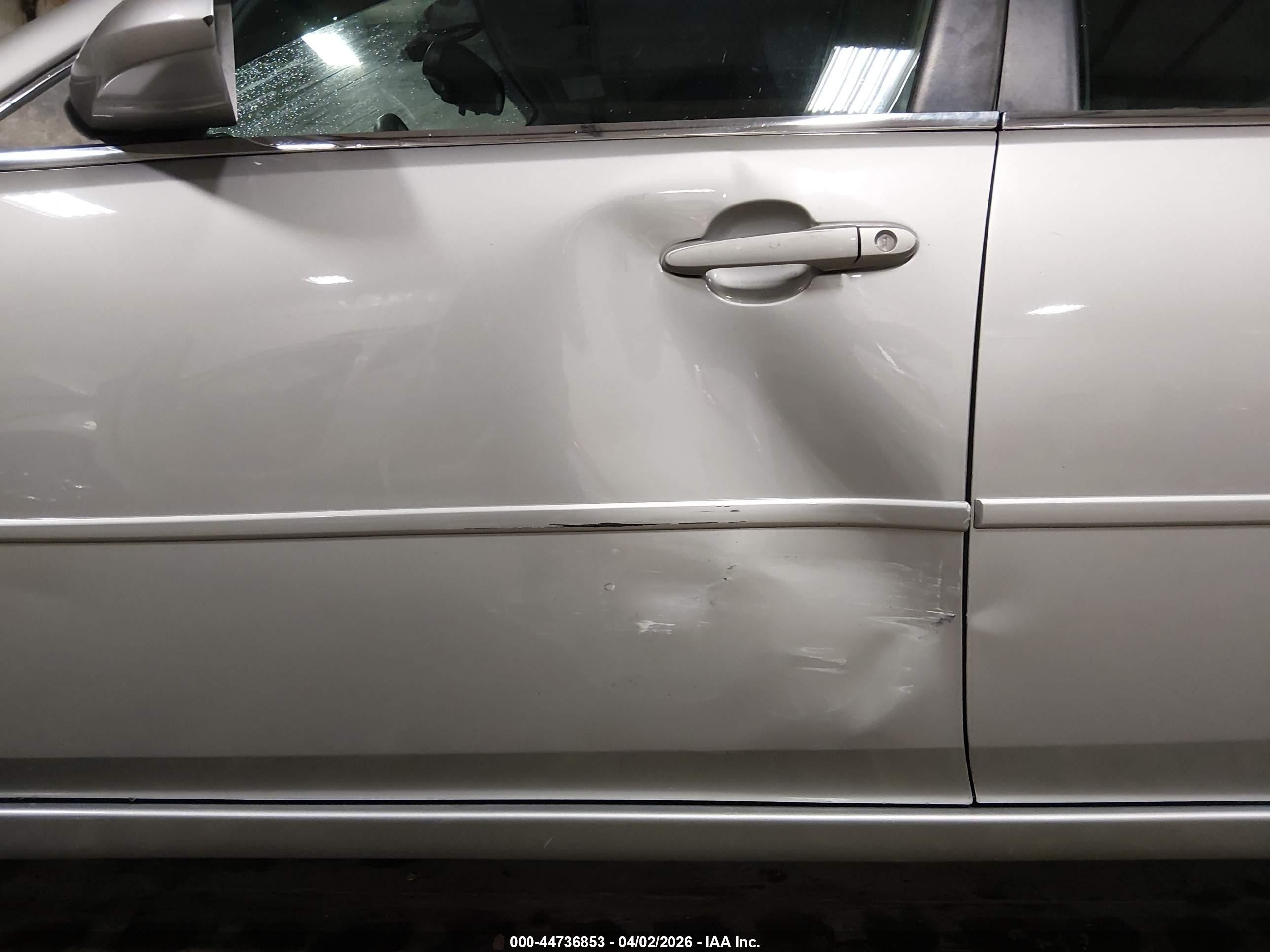 2008 Chevrolet Impala Lt Серебряный vin: 2G1WT58K681266927