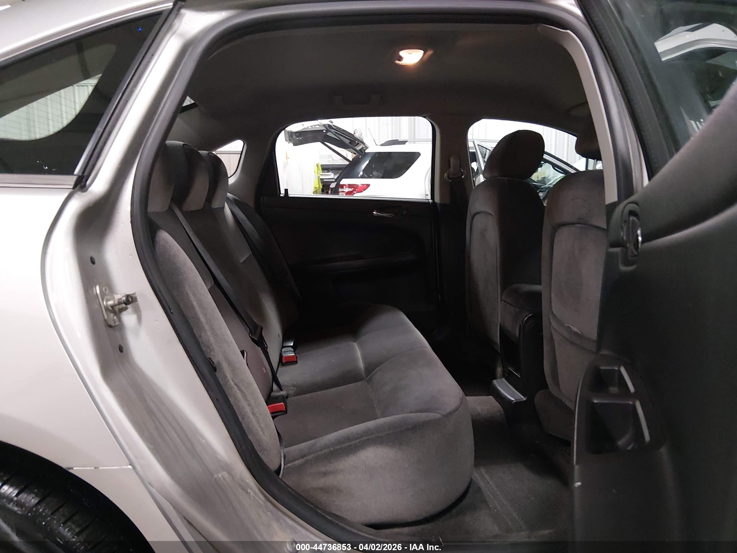 2008 Chevrolet Impala Lt Серебряный vin: 2G1WT58K681266927