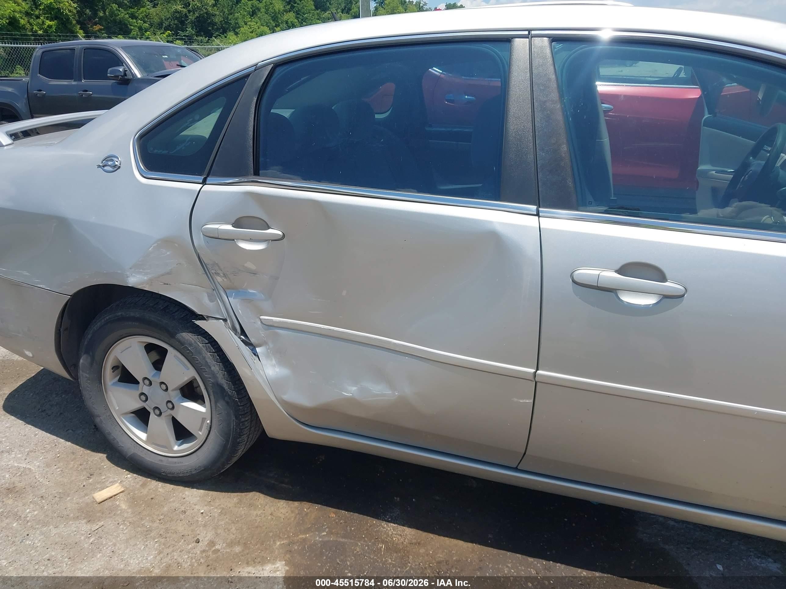 2008 Chevrolet Impala Lt Серебряный vin: 2G1WT58K689268159