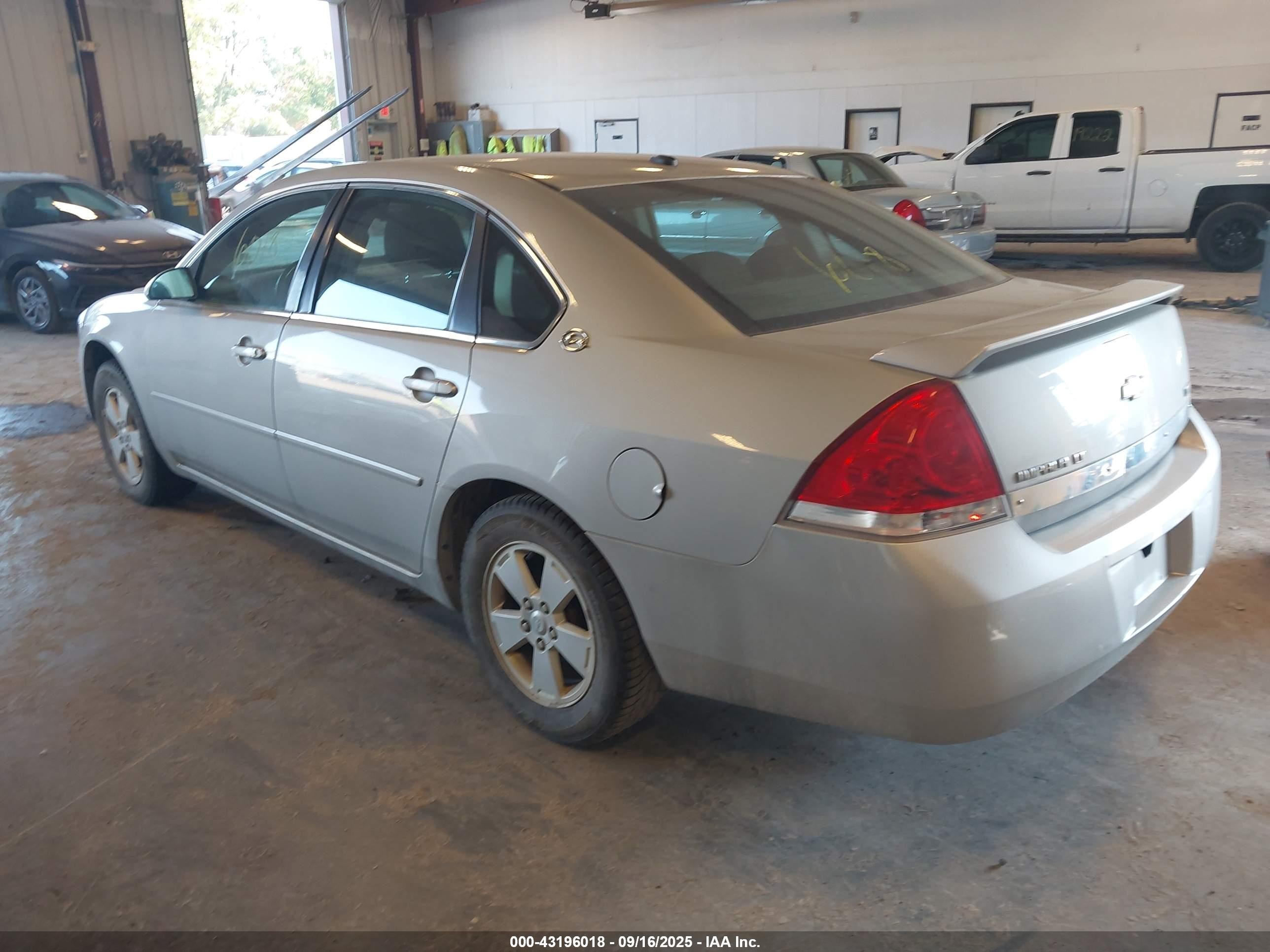 2007 Chevrolet Impala Lt Серебряный vin: 2G1WT58K779315519