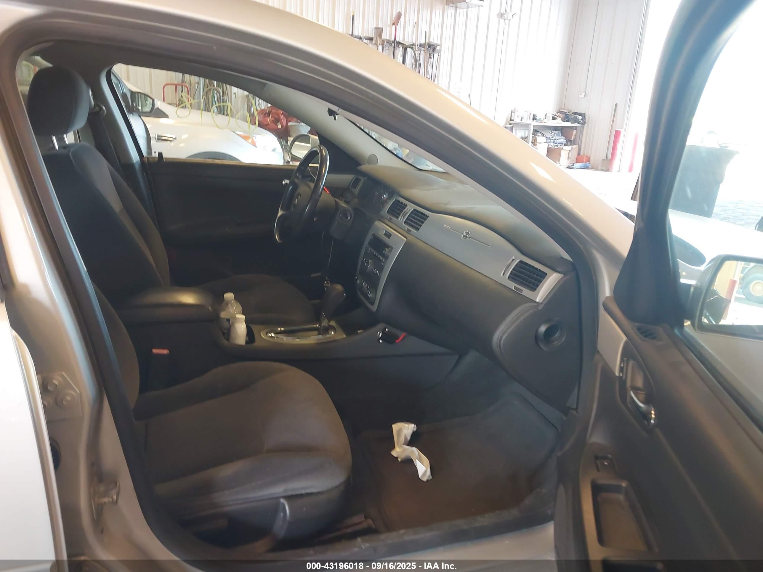 2007 Chevrolet Impala Lt Серебряный vin: 2G1WT58K779315519