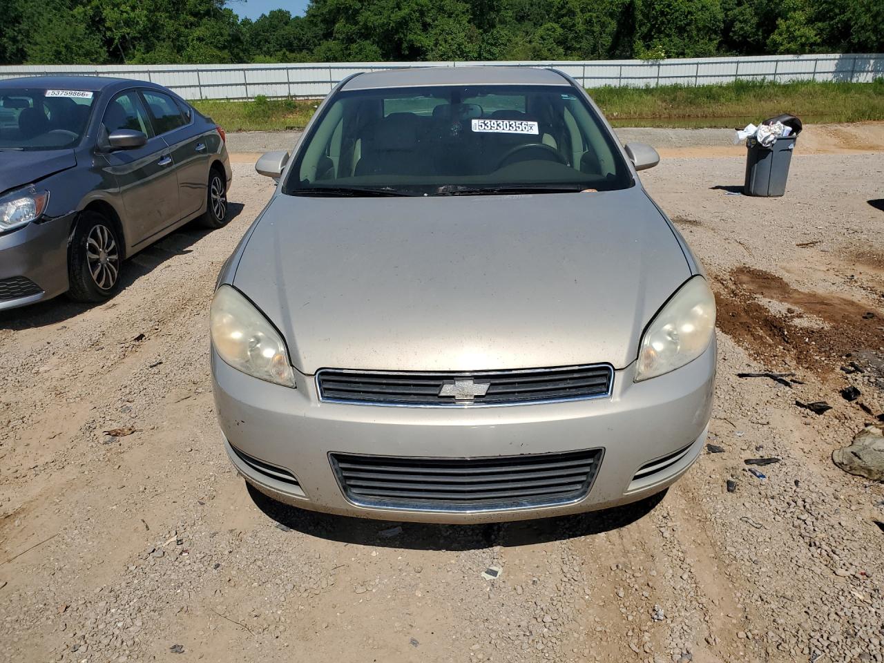 2008 Chevrolet Impala Lt Silver vin: 2G1WT58K981372871 Damage: Left Head Lamp, Faded, Acceptable