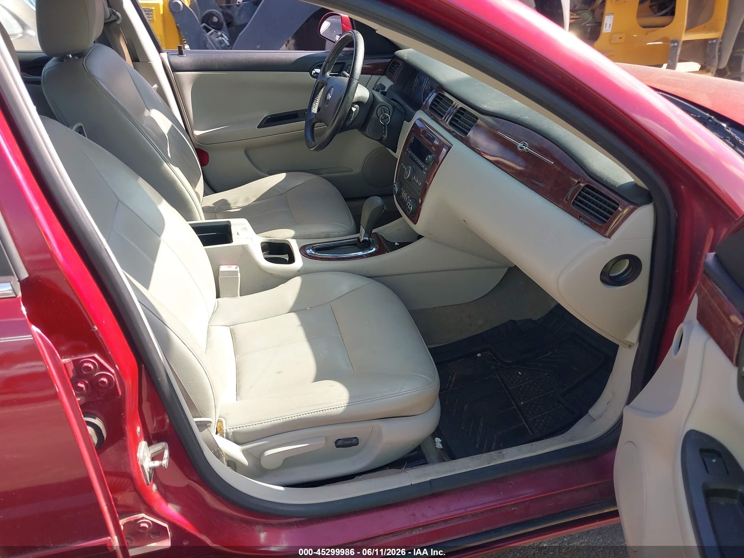 2008 Chevrolet Impala Lt Red vin: 2G1WT58KX89128132