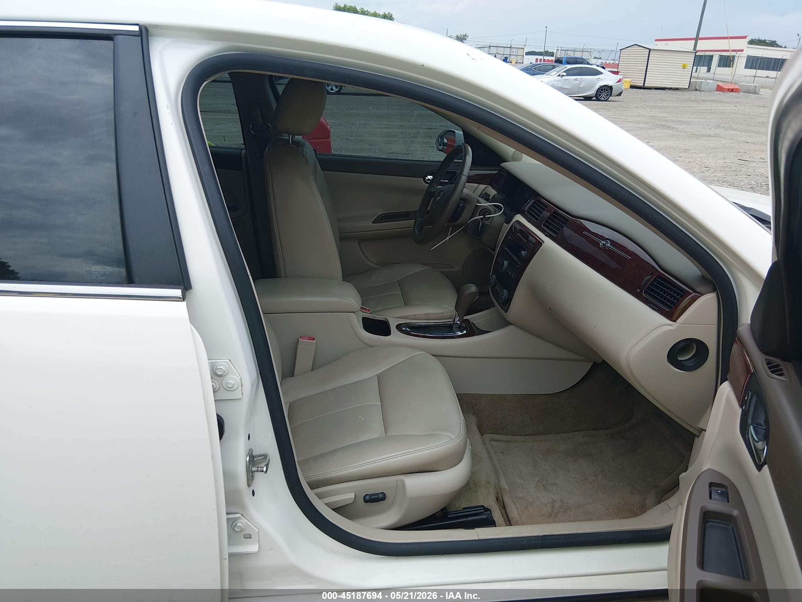 2008 Chevrolet Impala Lt White vin: 2G1WT58KX89140751