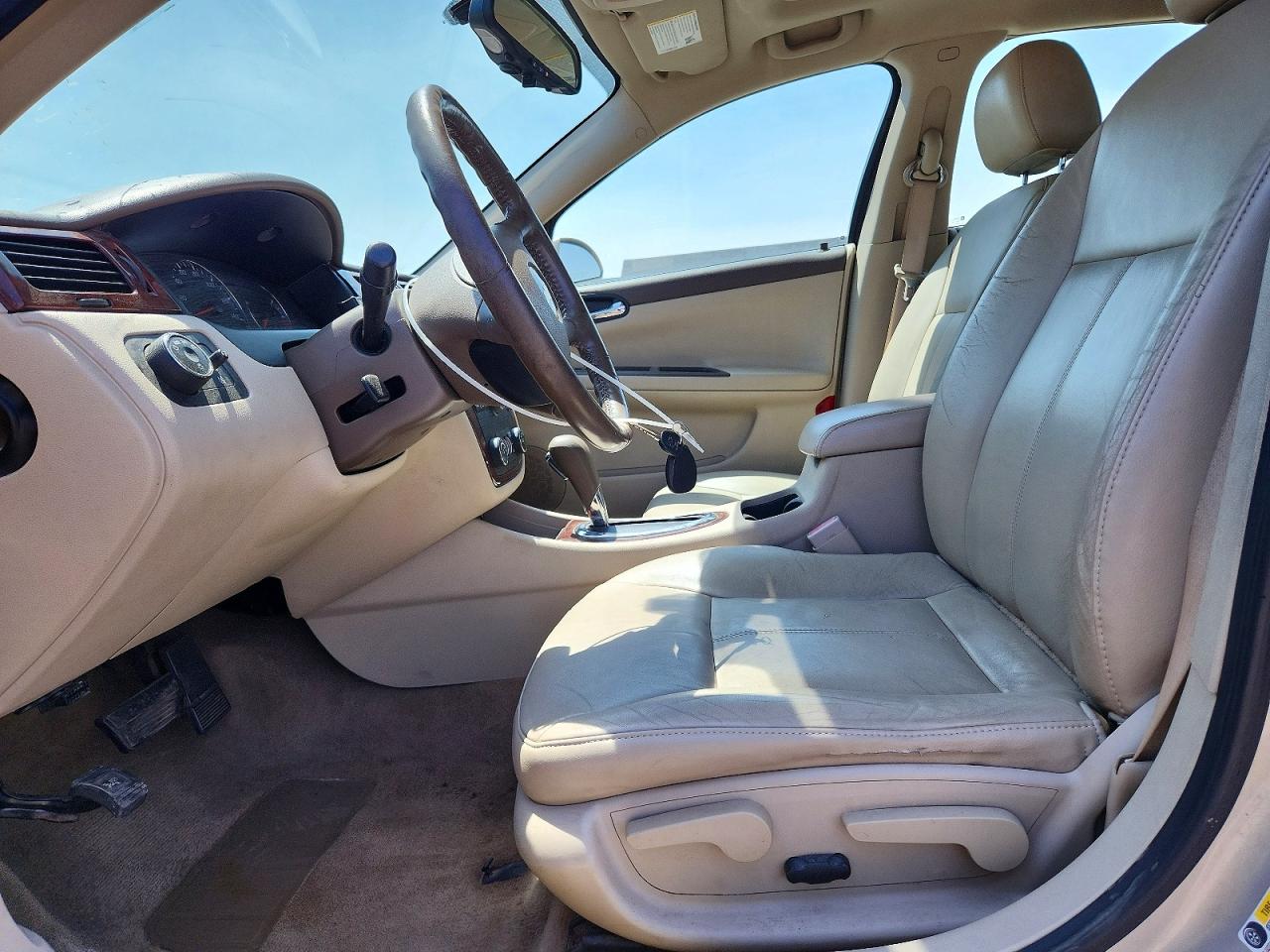 2008 Chevrolet Impala Lt Gold vin: 2G1WT58N281293441