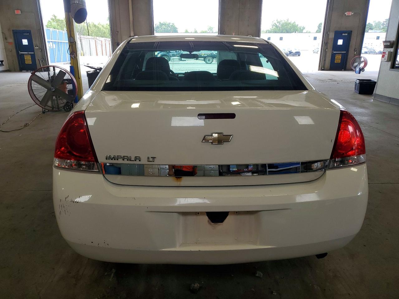 2008 Chevrolet Impala Lt White vin: 2G1WT58NX89122907