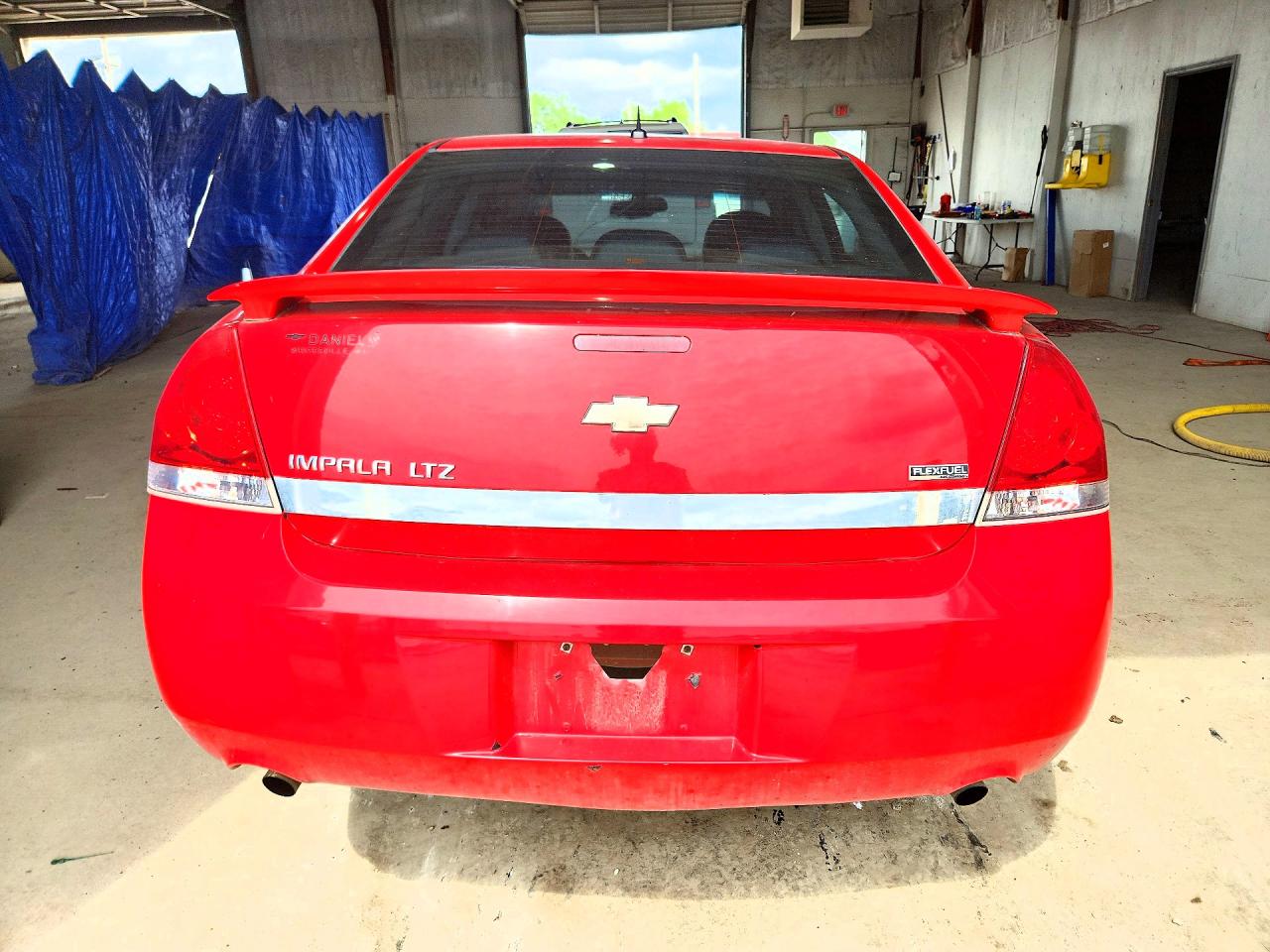 2009 Chevrolet Impala Red vin: 2G1WU57M891284234