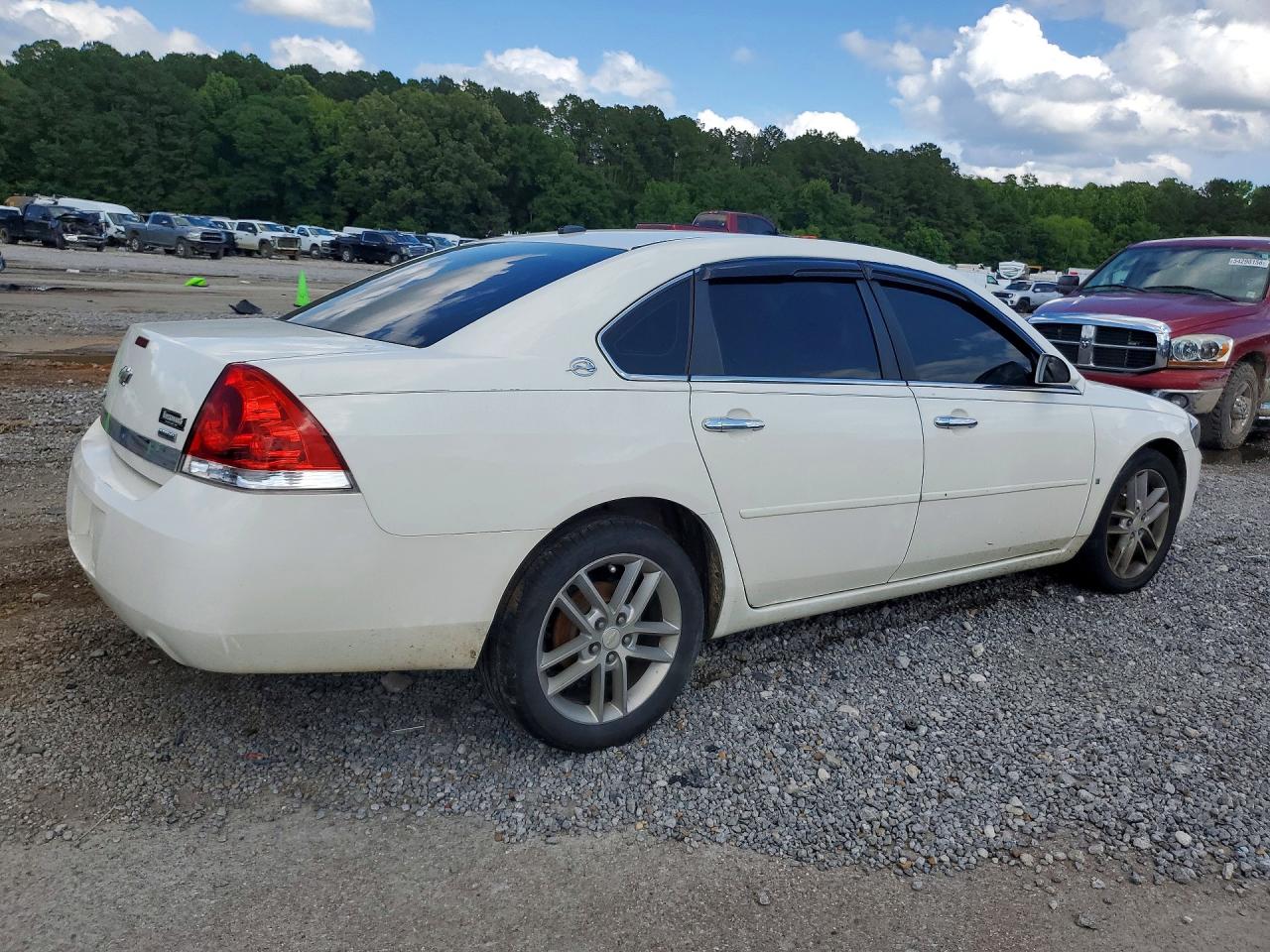 2008 Chevrolet Impala Ltz White vin: 2G1WU583281220792