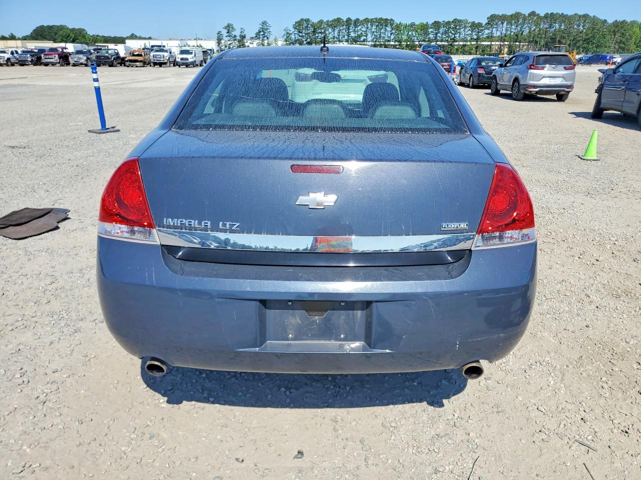 2008 Chevrolet Impala Ltz Blue vin: 2G1WU583X81236058