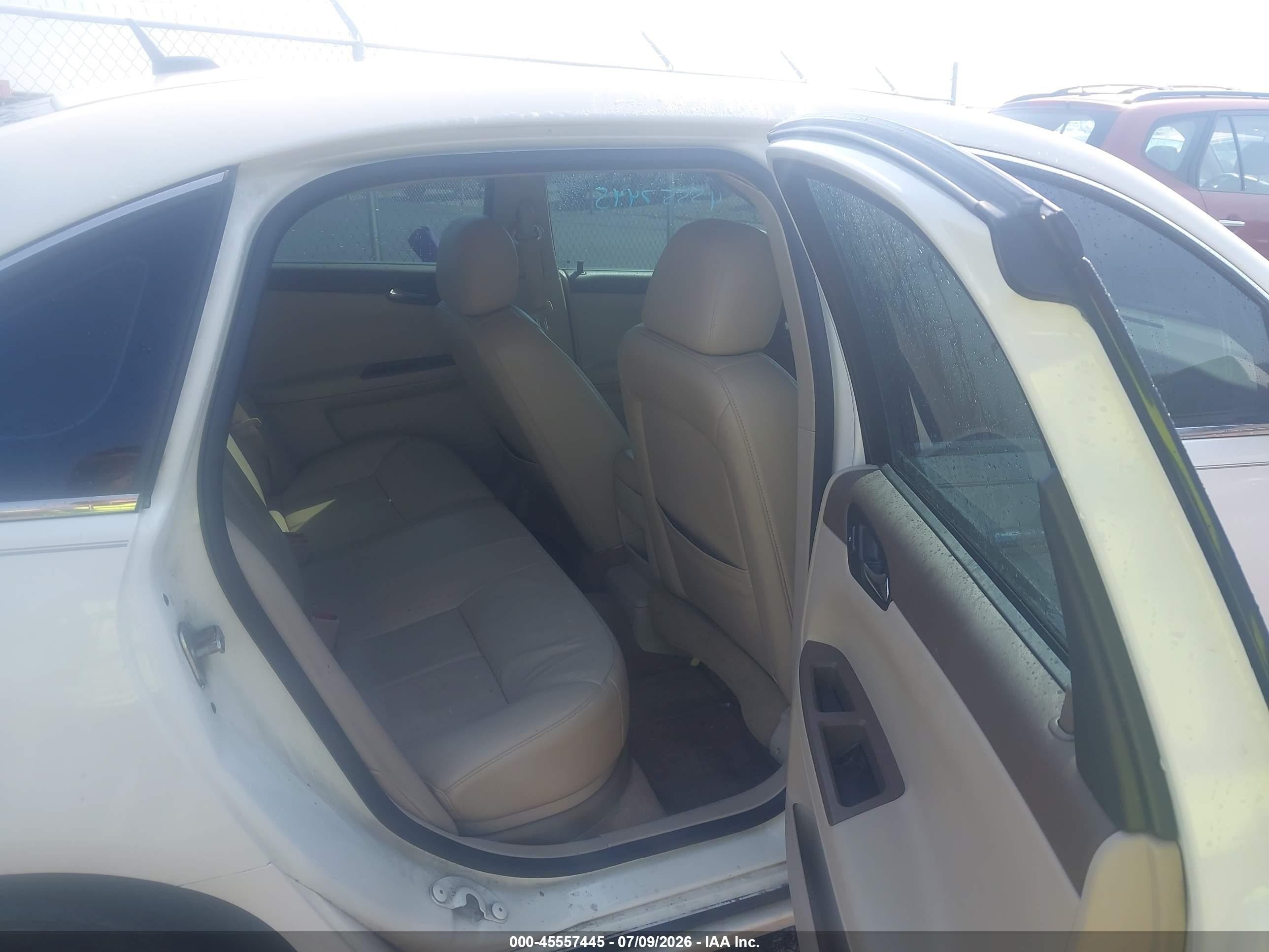 2008 Chevrolet Impala Ltz Белый vin: 2G1WU583X89222906