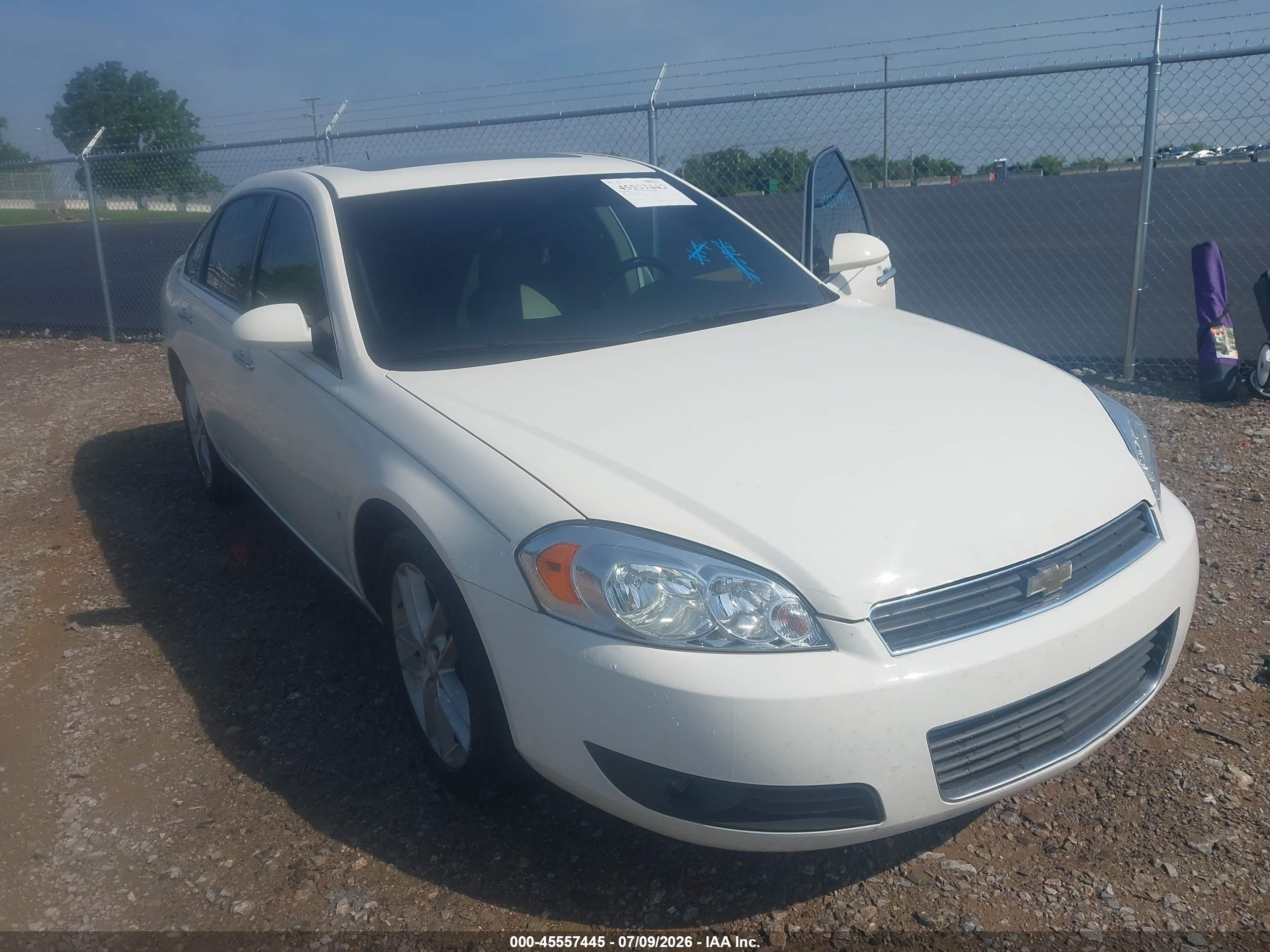 2008 Chevrolet Impala Ltz Белый vin: 2G1WU583X89222906